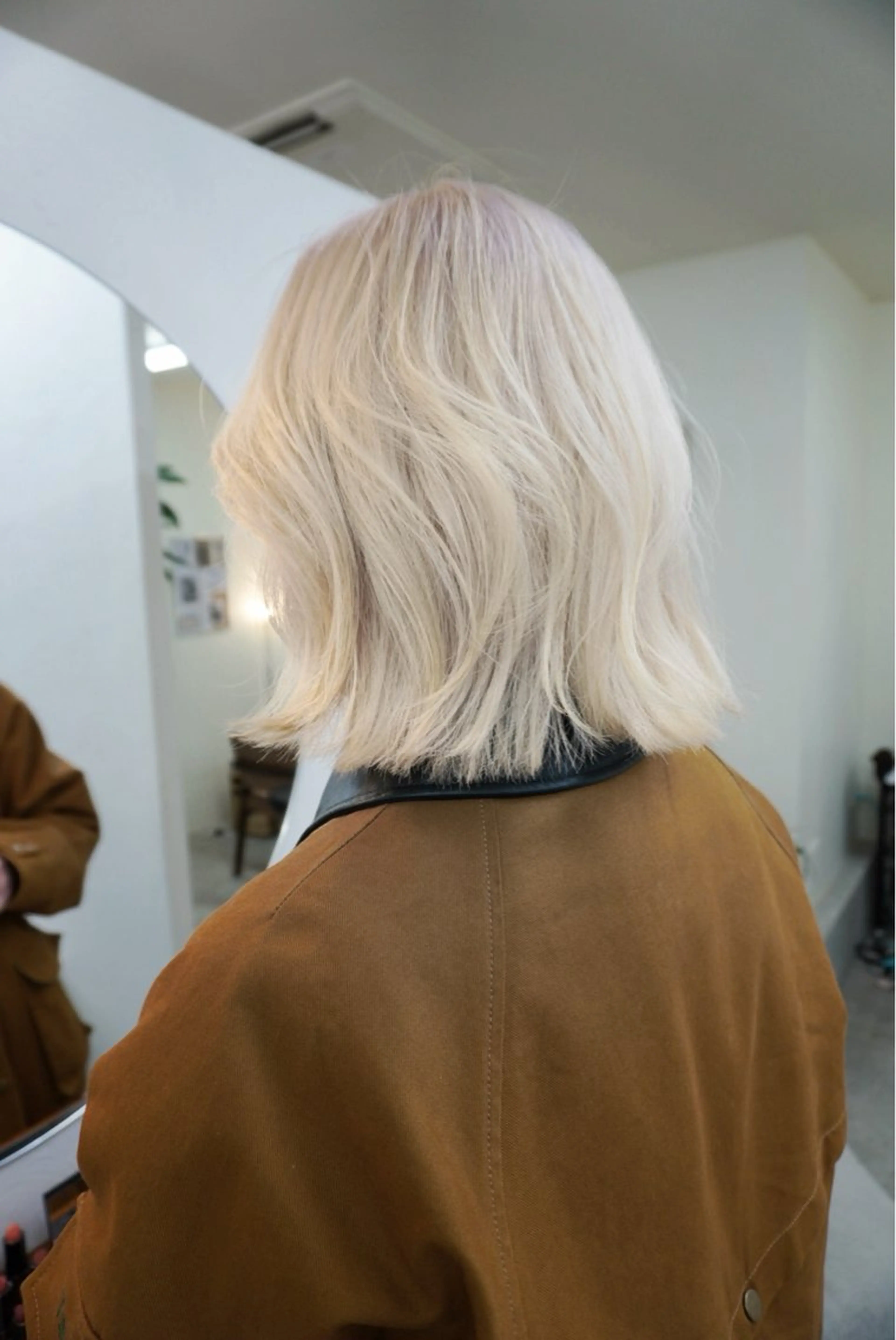 ミディアム カラー 似合わせカット カット ヘアカラー トリートメント 小林 美咲のヘアスタイル