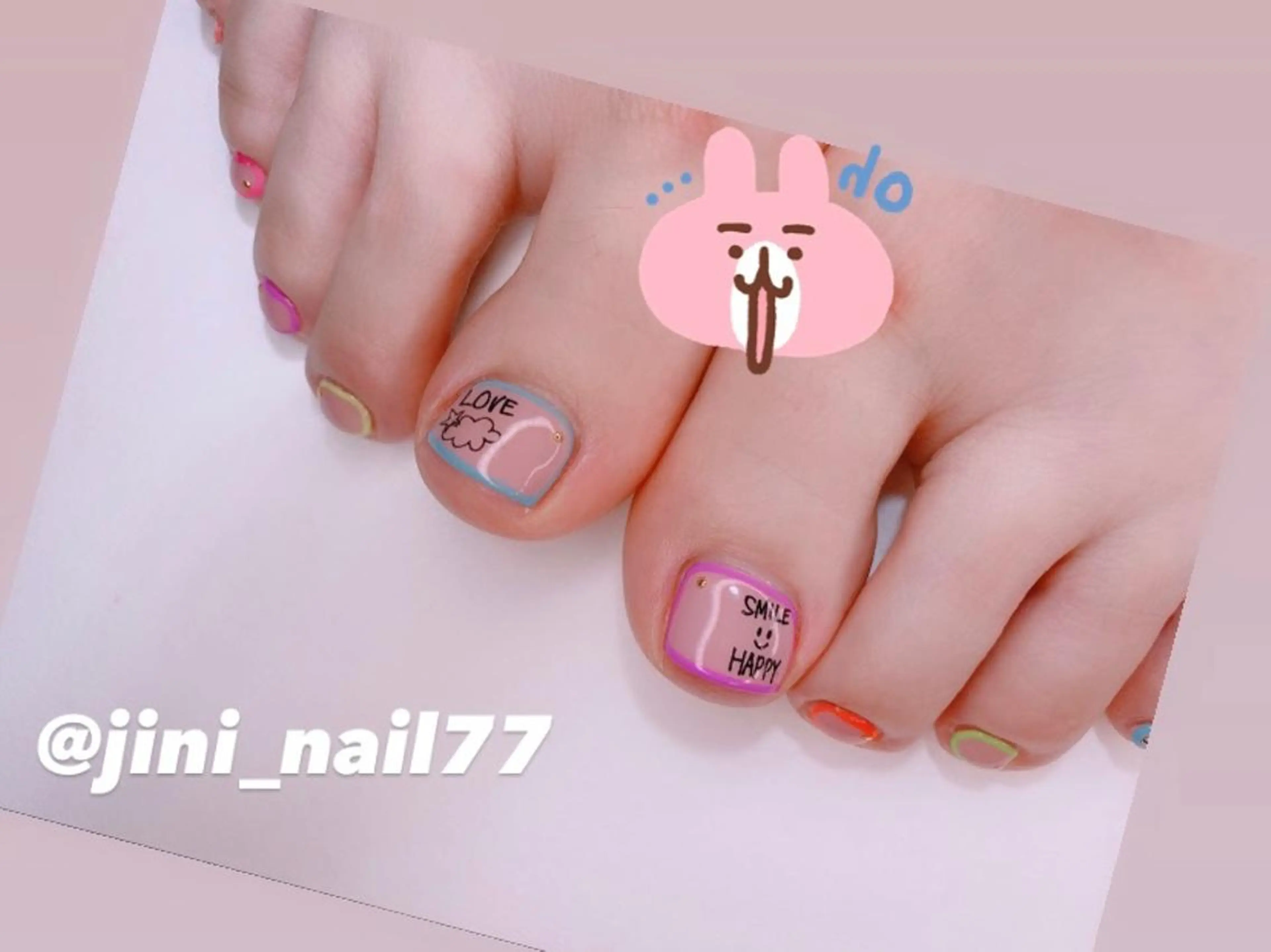 ネイル フットネイル JINI NAIL所属・ジニ ネイルのネイルデザイン