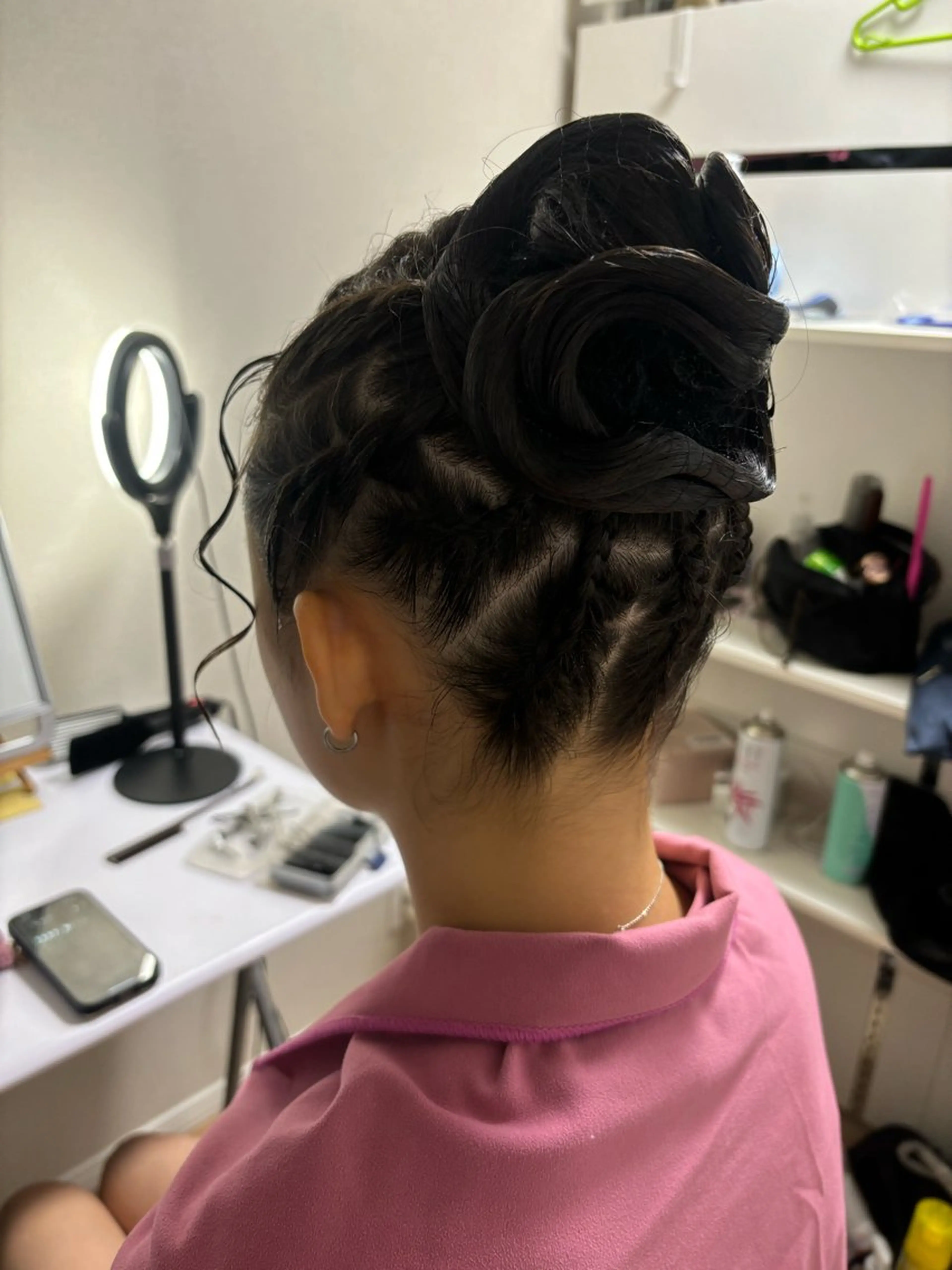 ヘアアレンジ ブロッサム所属・ヘアメイク・着付特化 はやしの眉毛・アイブロウイメージ
