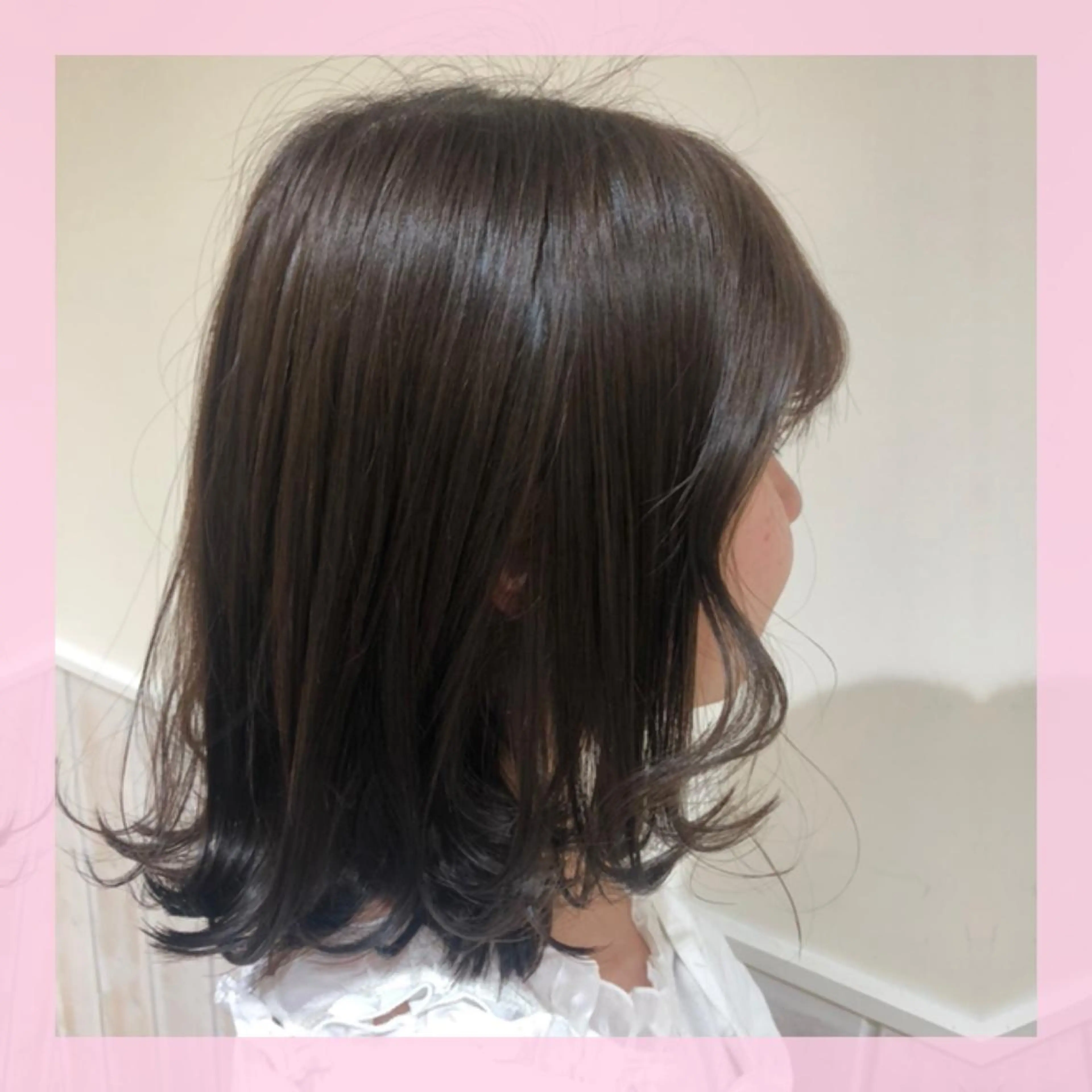 ショート カラー ブリーチ グレージュ ブリーチなしカラー カット ヘアカラー トリートメント plum.所属・🍒前川 🍒のヘアスタイル
