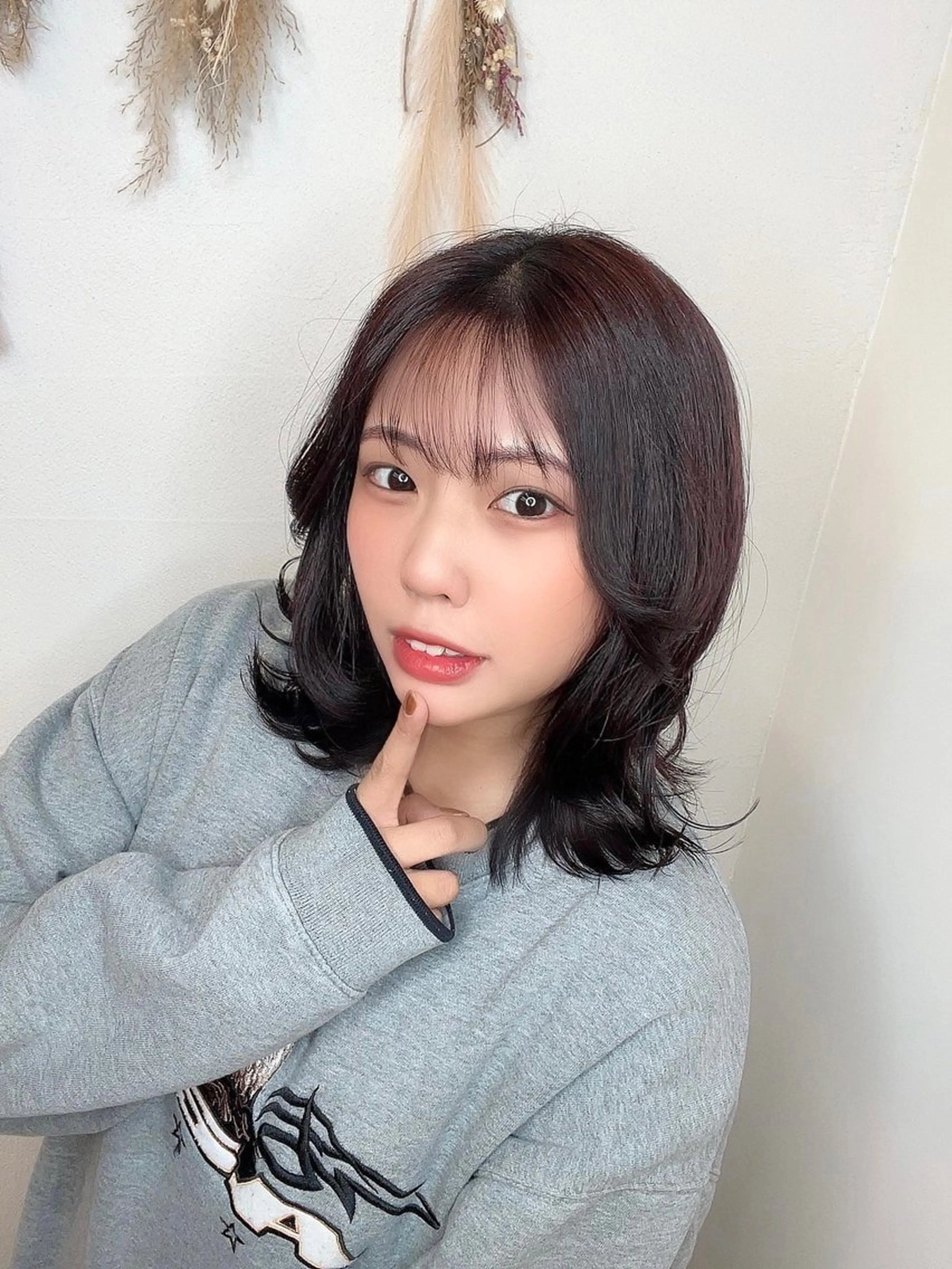 ミディアム カラー カット ヘアカラー パーマ 縮毛矯正 トリートメント 🌿艶髪透明感 佐藤遥🌿のヘアスタイル