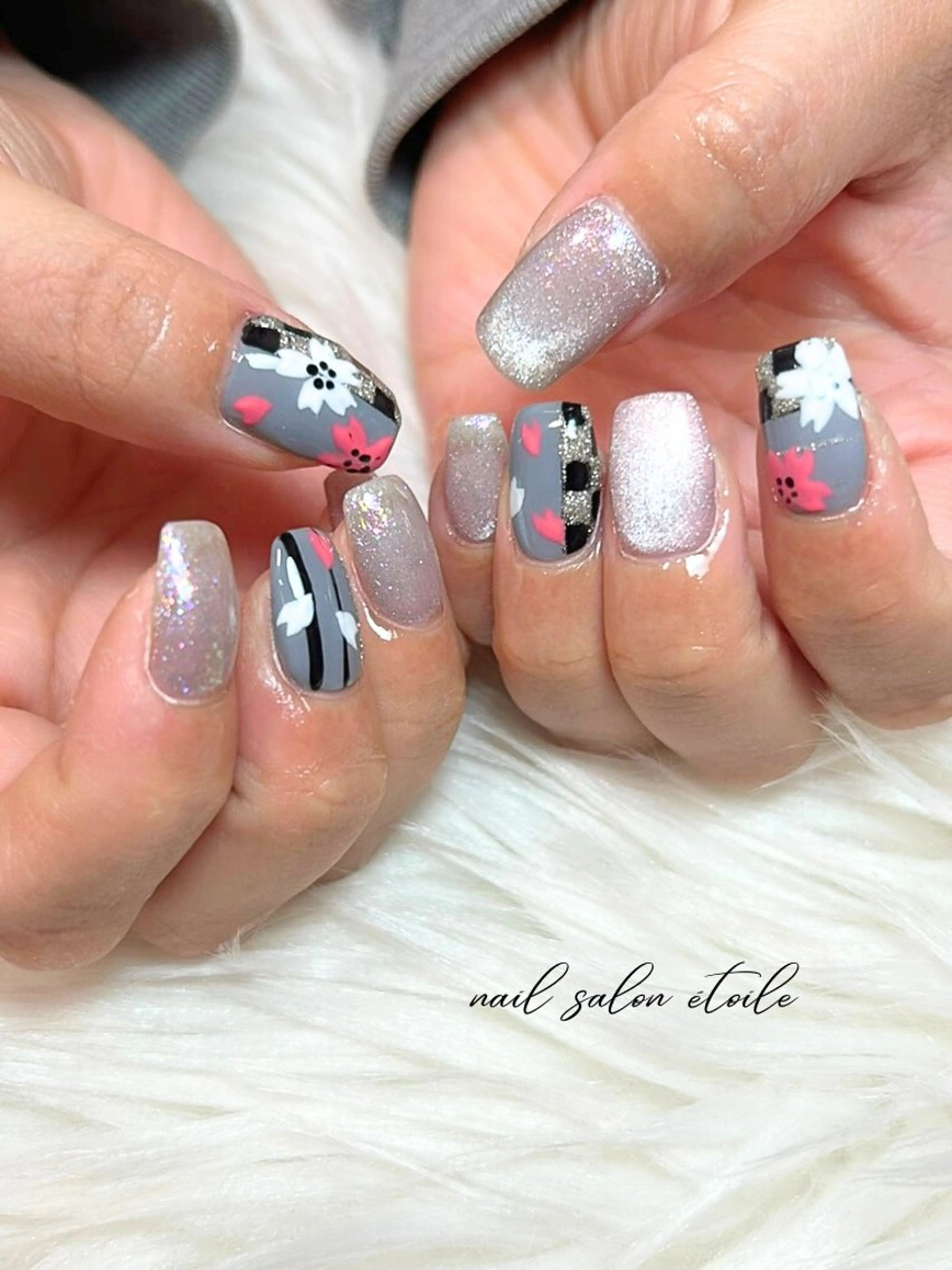 ネイル 桜ネイル フラワーネイル マグネットネイル 持ち込み 春ネイル ハンドネイル nail salon étoileのネイルデザイン