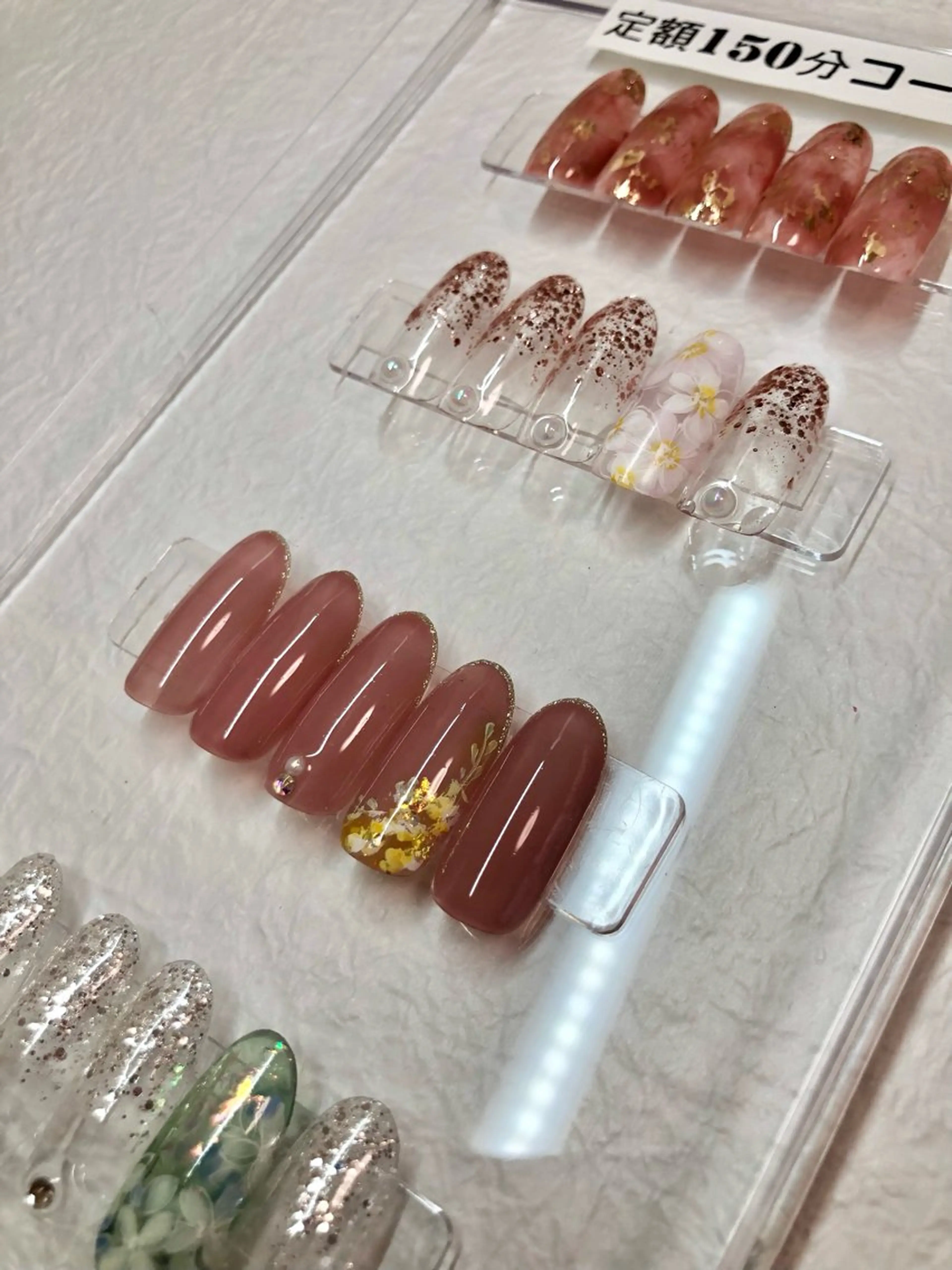 ネイル ハンドネイル Komuro Erikaのネイルデザイン