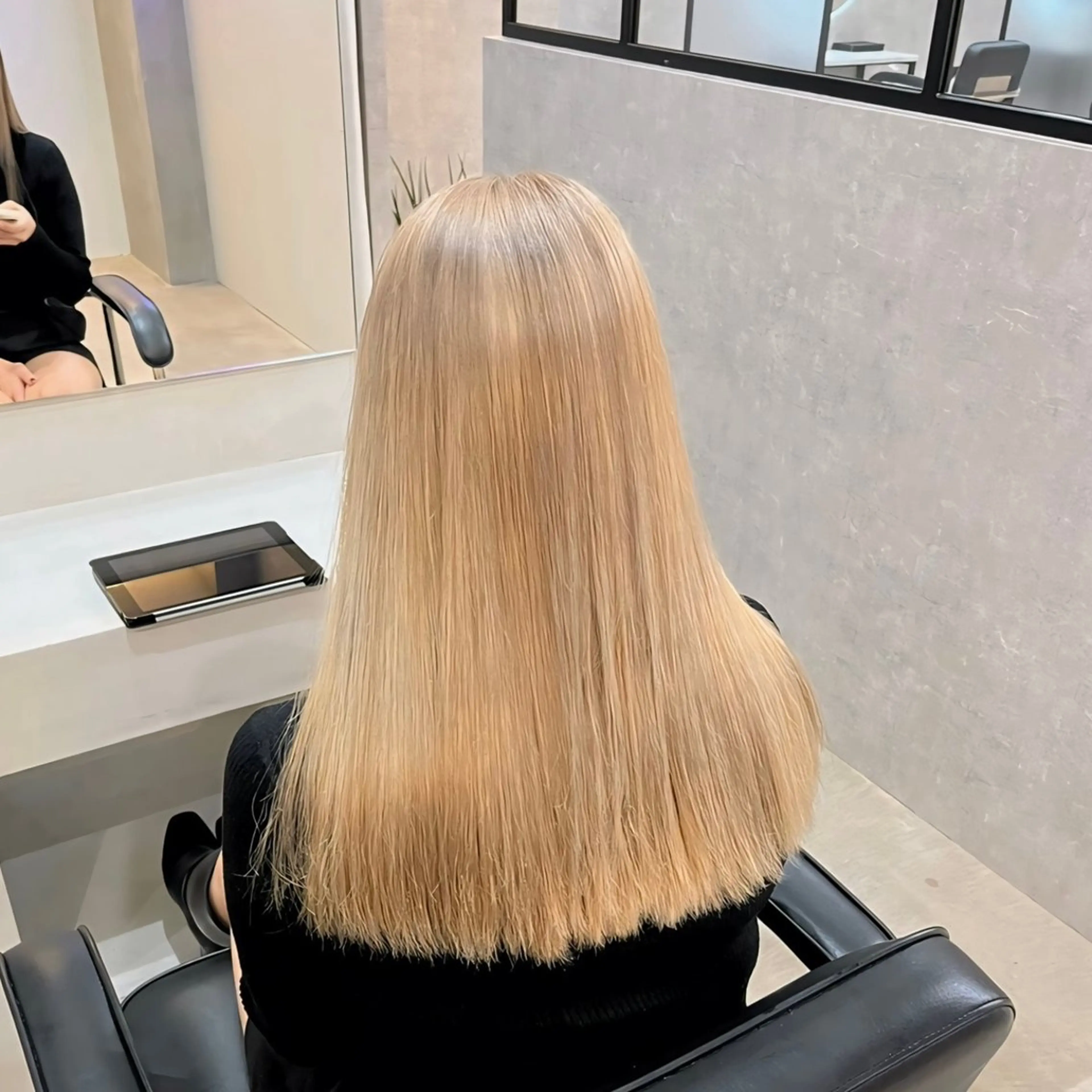 セミロング カラー hair & beauty  RENO所属・道上 摩耶のヘアスタイル