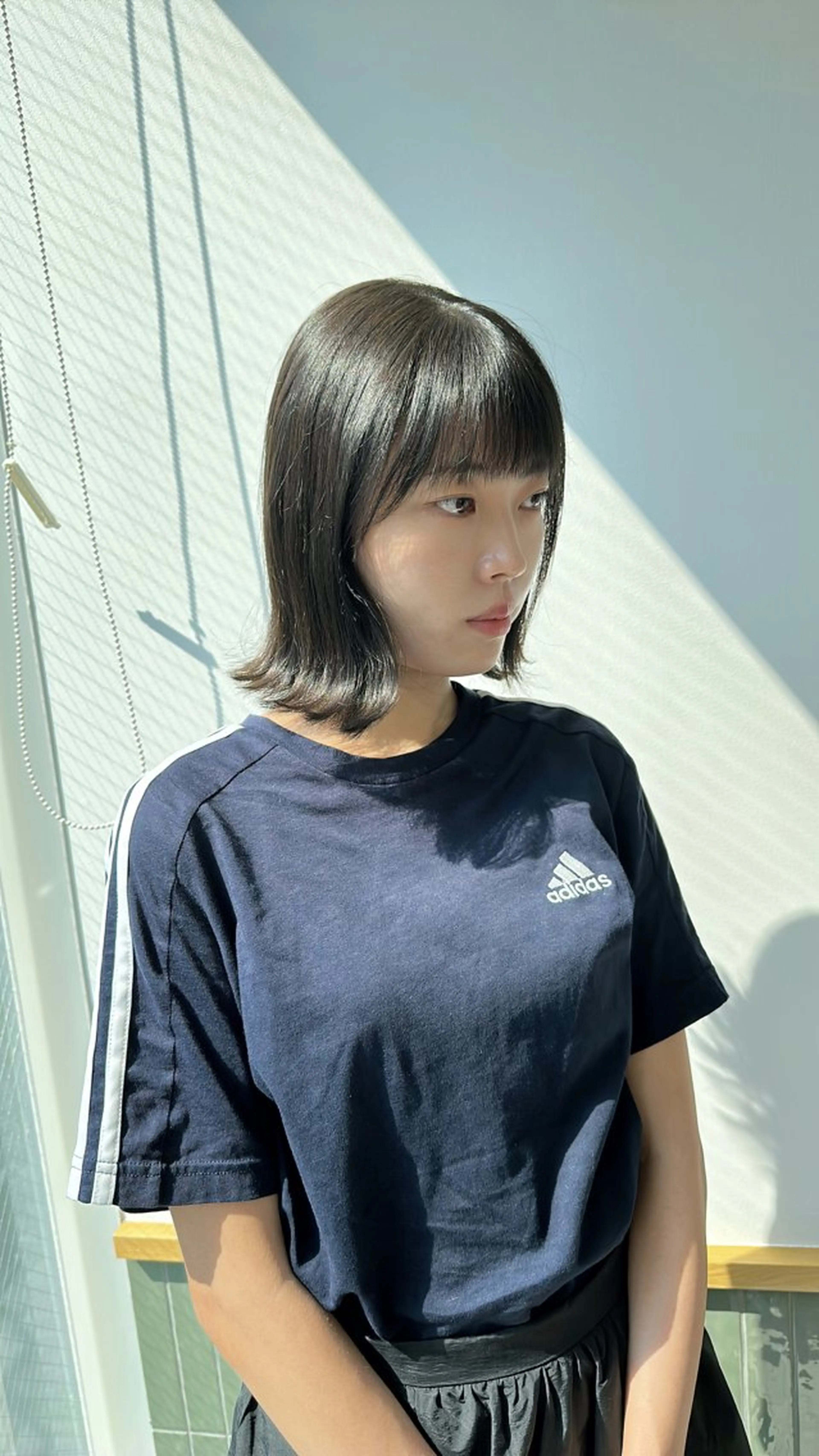 ミディアム カラー ブリーチなし/レイヤ ー特化🌈Tommyのヘアスタイル