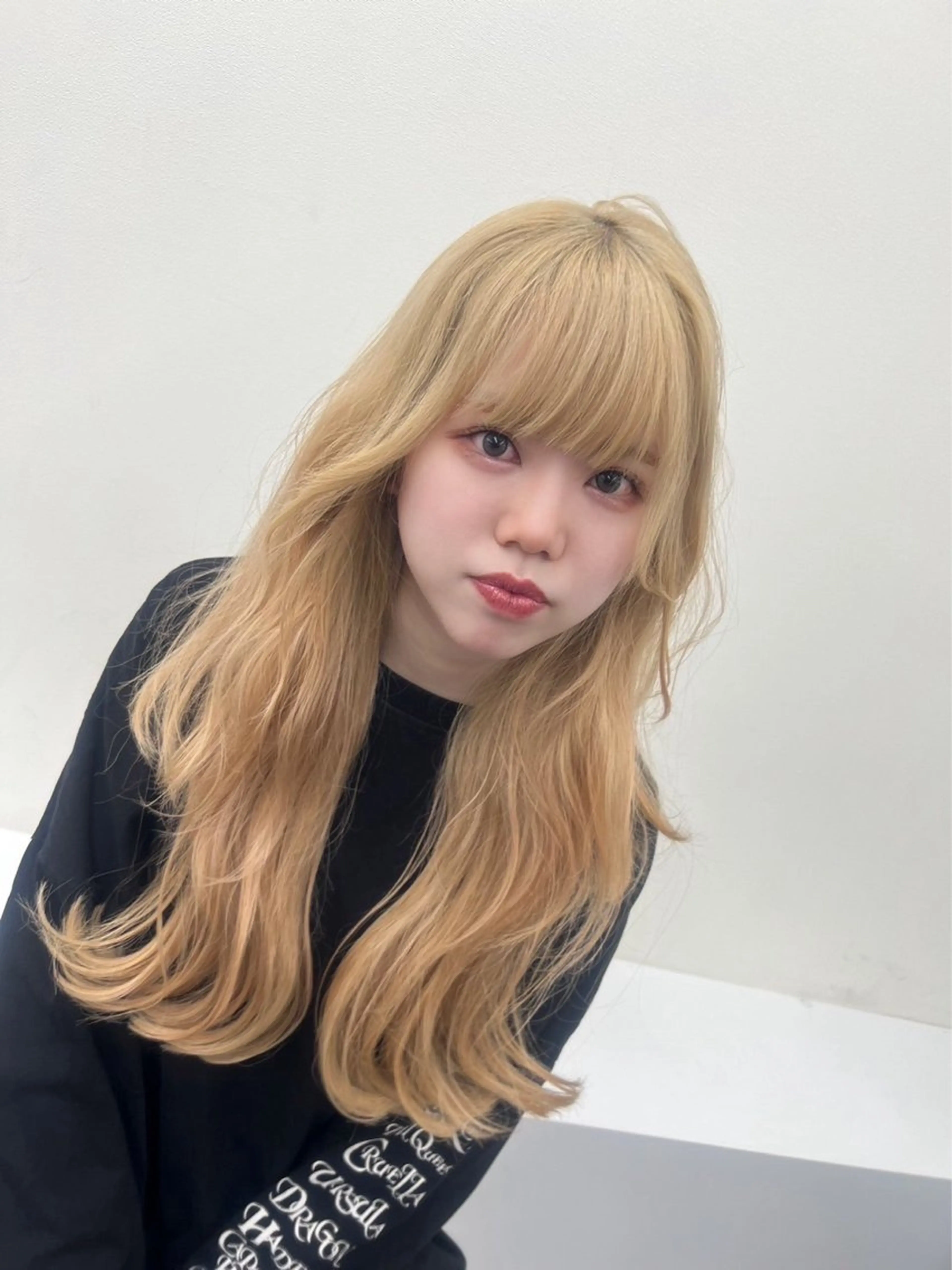 MINX 岩下愛翔のヘアスタイル