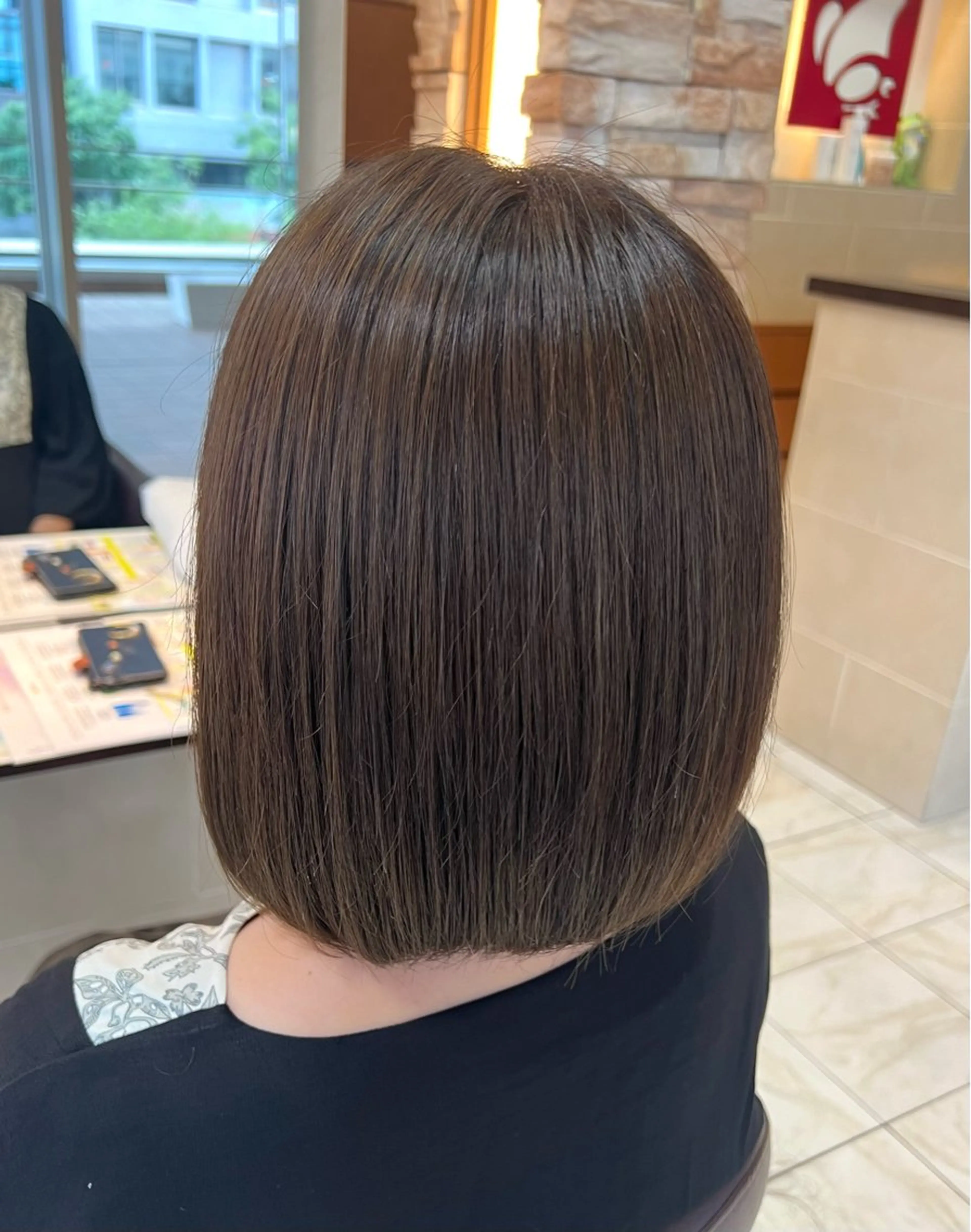 ショート カラー ブラウンカラー オリーブブラウン カット ヘアカラー トリートメント 🫧艶カラー 🫧Rione.のヘアスタイル