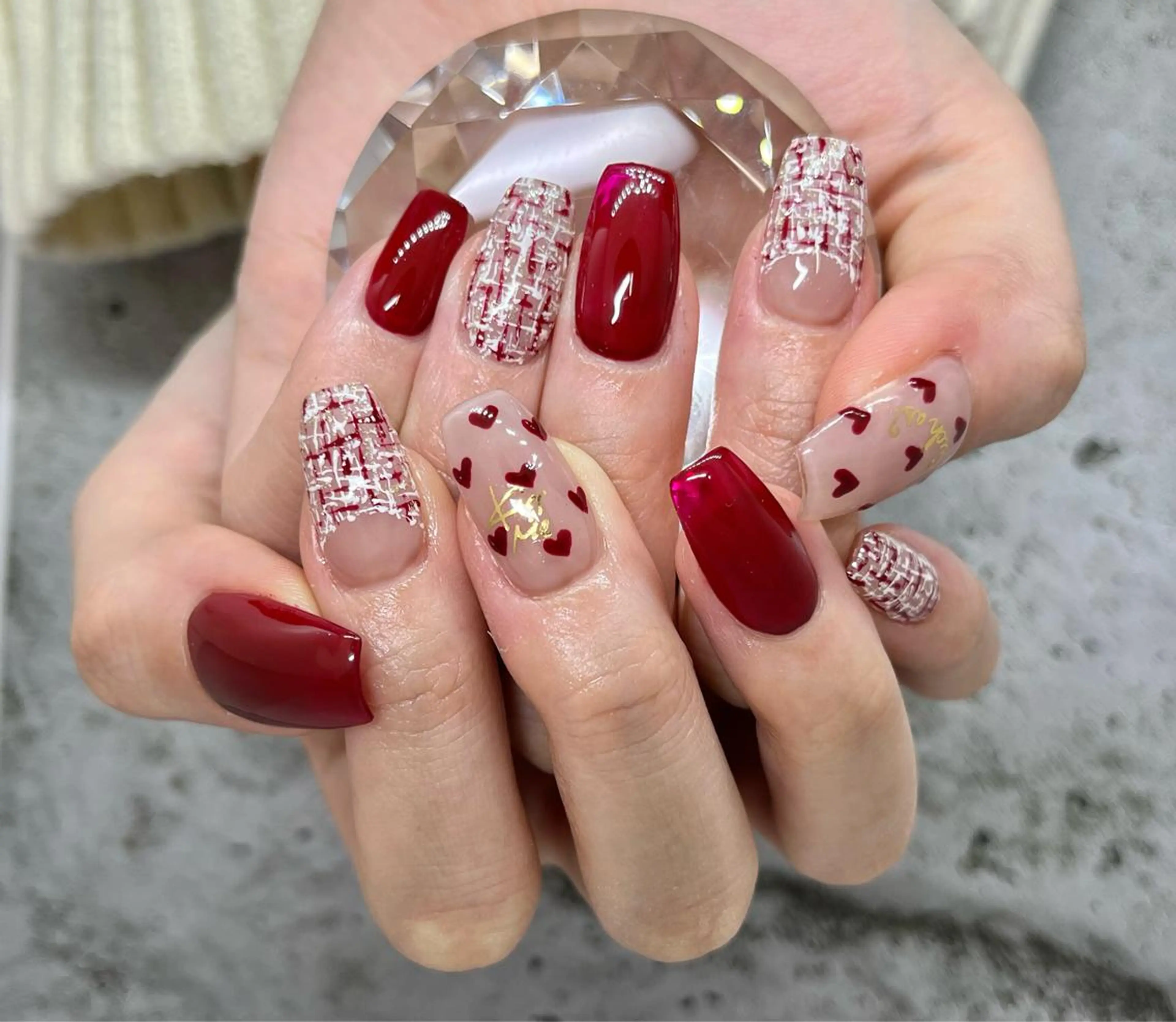 ネイル ハート ツイードネイル バレンタイン Megumi Nailのネイルデザイン