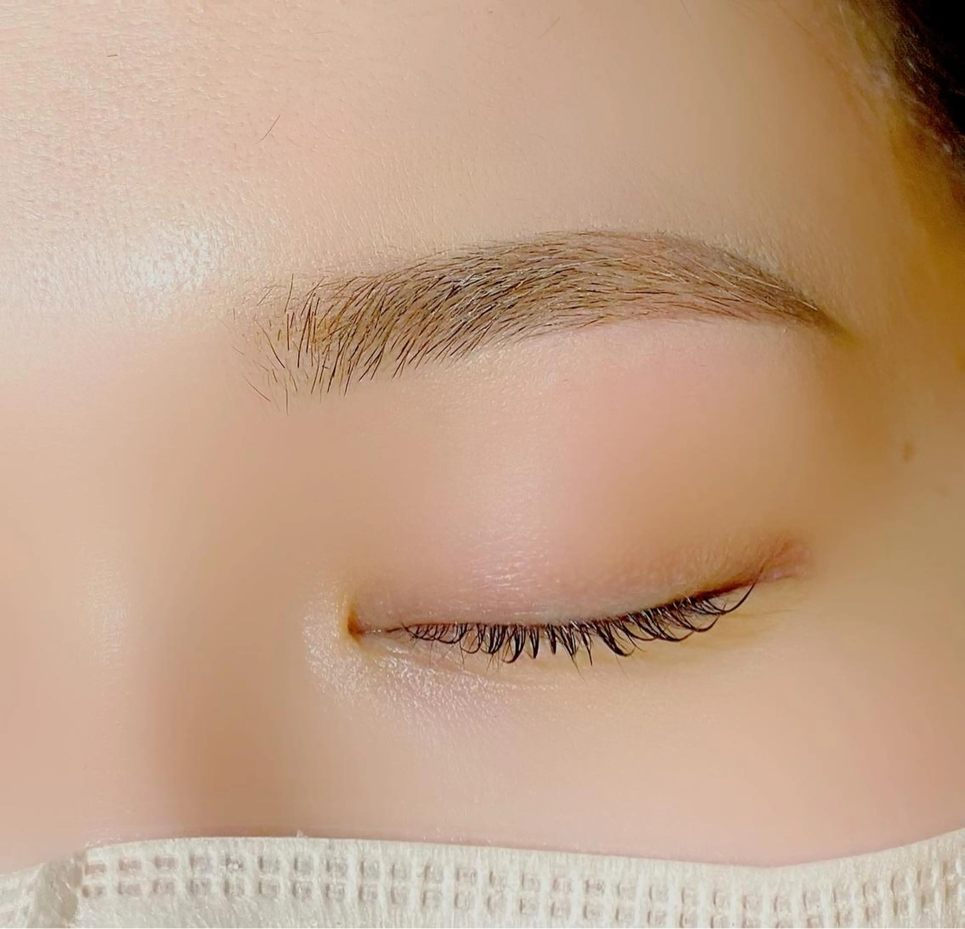 【練習モデル】眉毛WAXスタイリングの写真