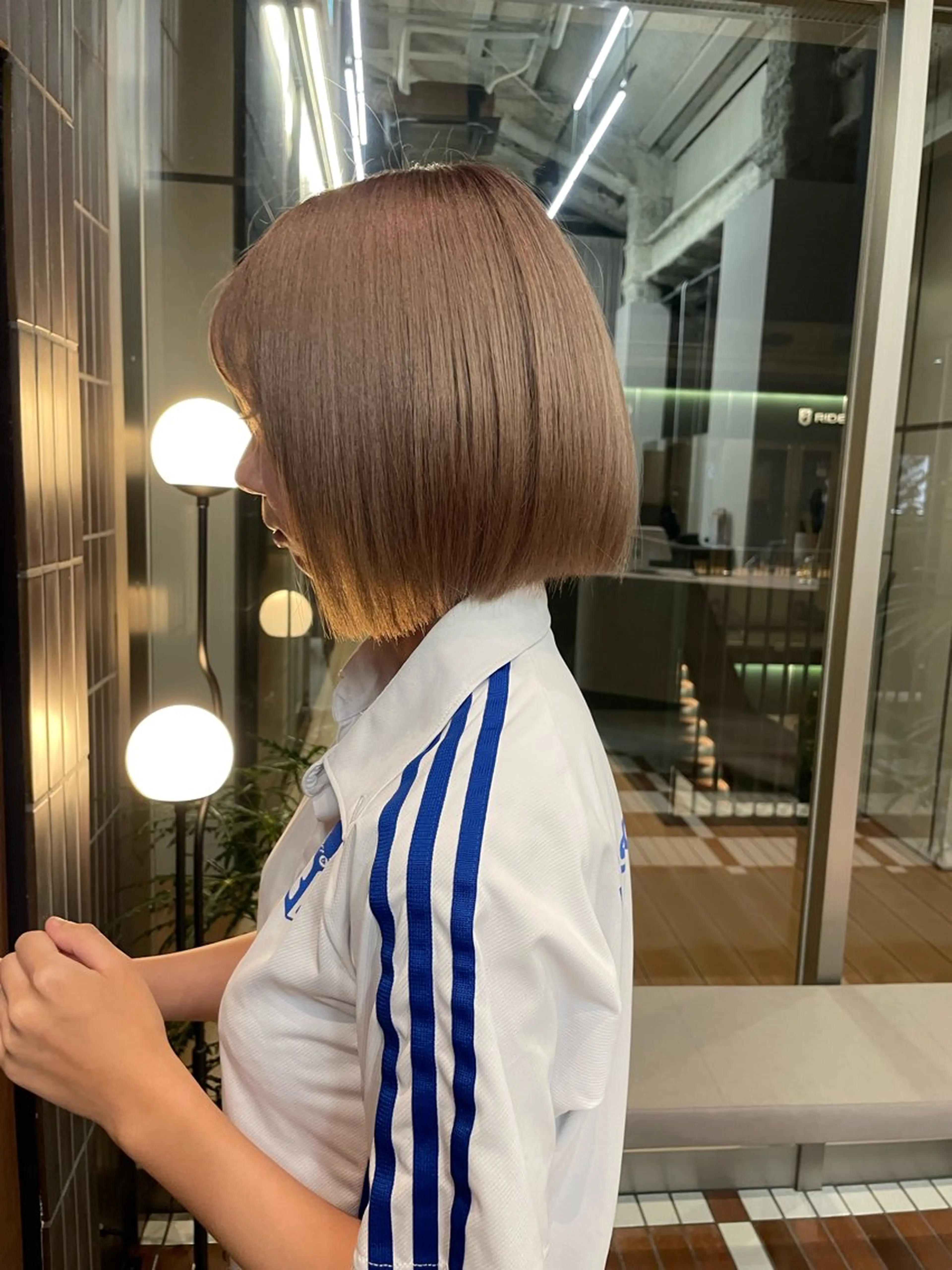 ショート カラー ベージュカラー 透明感カラー ボブ 名古屋栄カラーモデル sayoのヘアスタイル