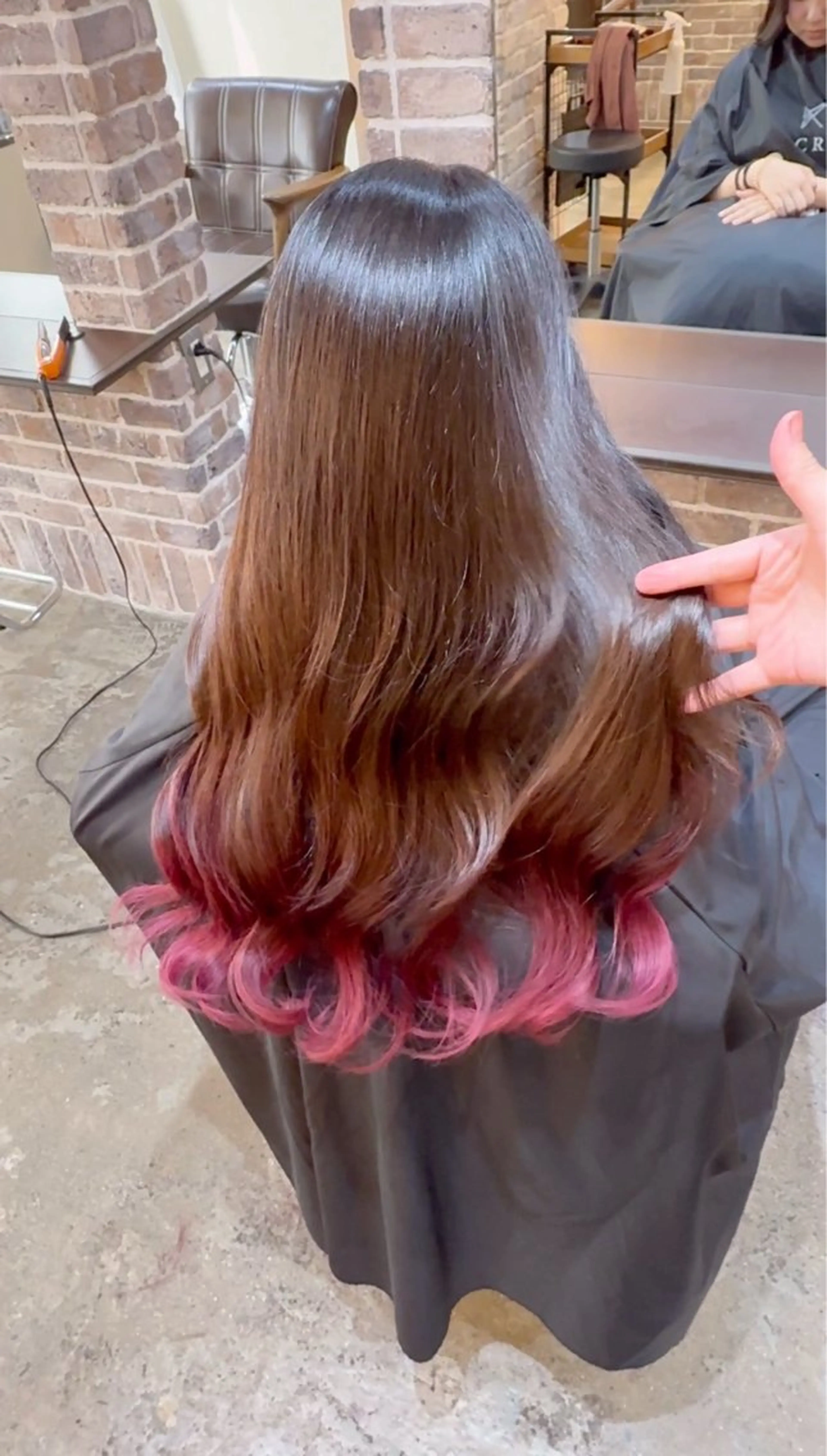 ロング カラー ブリーチ グラデーションカラー ピンクカラー カット ヘアカラー トリートメント ACROあべの店所属・艶カラー/インナー /グラデ/大西小百合のヘアスタイル