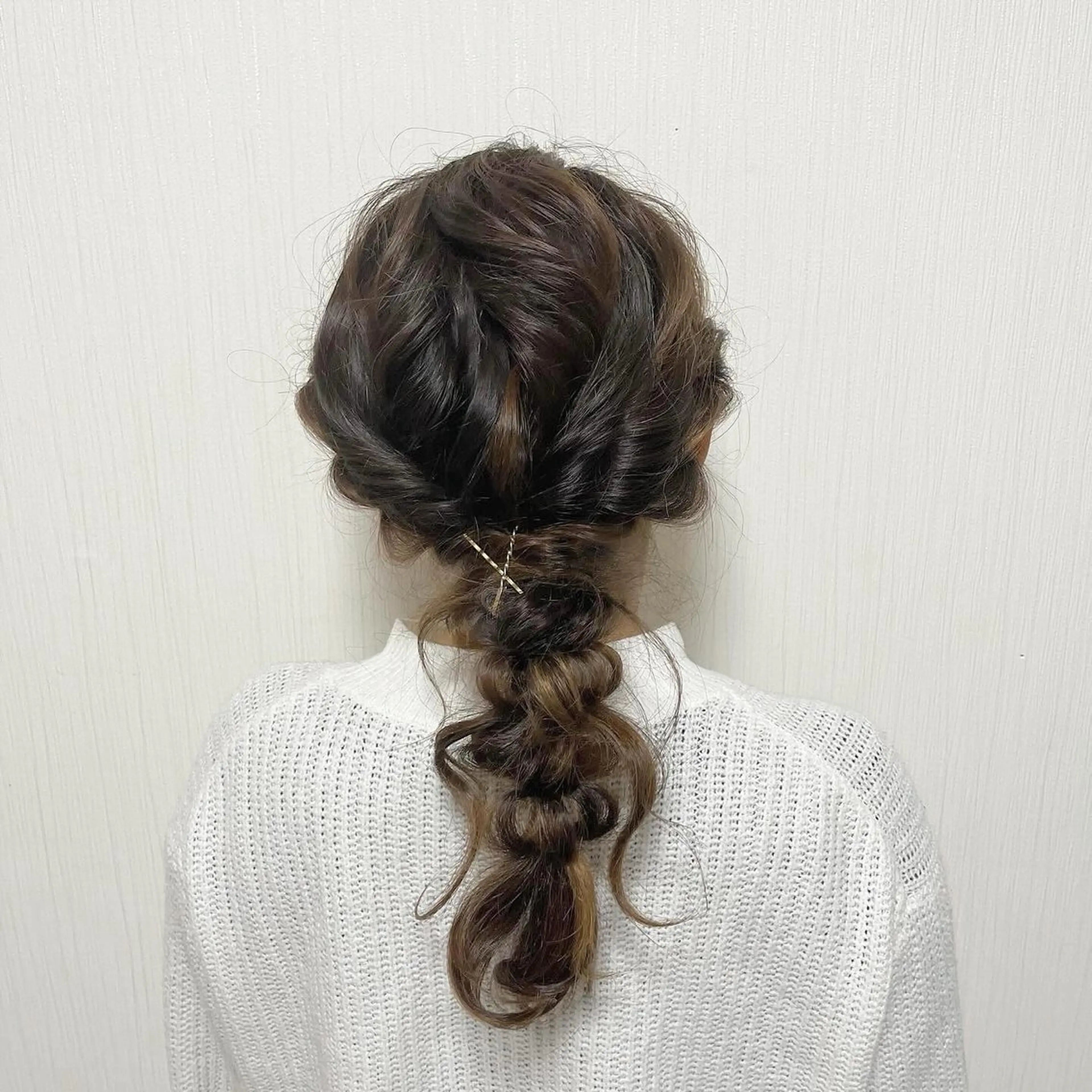 ミディアム ヘアアレンジ 結婚式・ブライダル ヘアセット カラーモデル様募集 🤍🫧HARUNAのヘアスタイル
