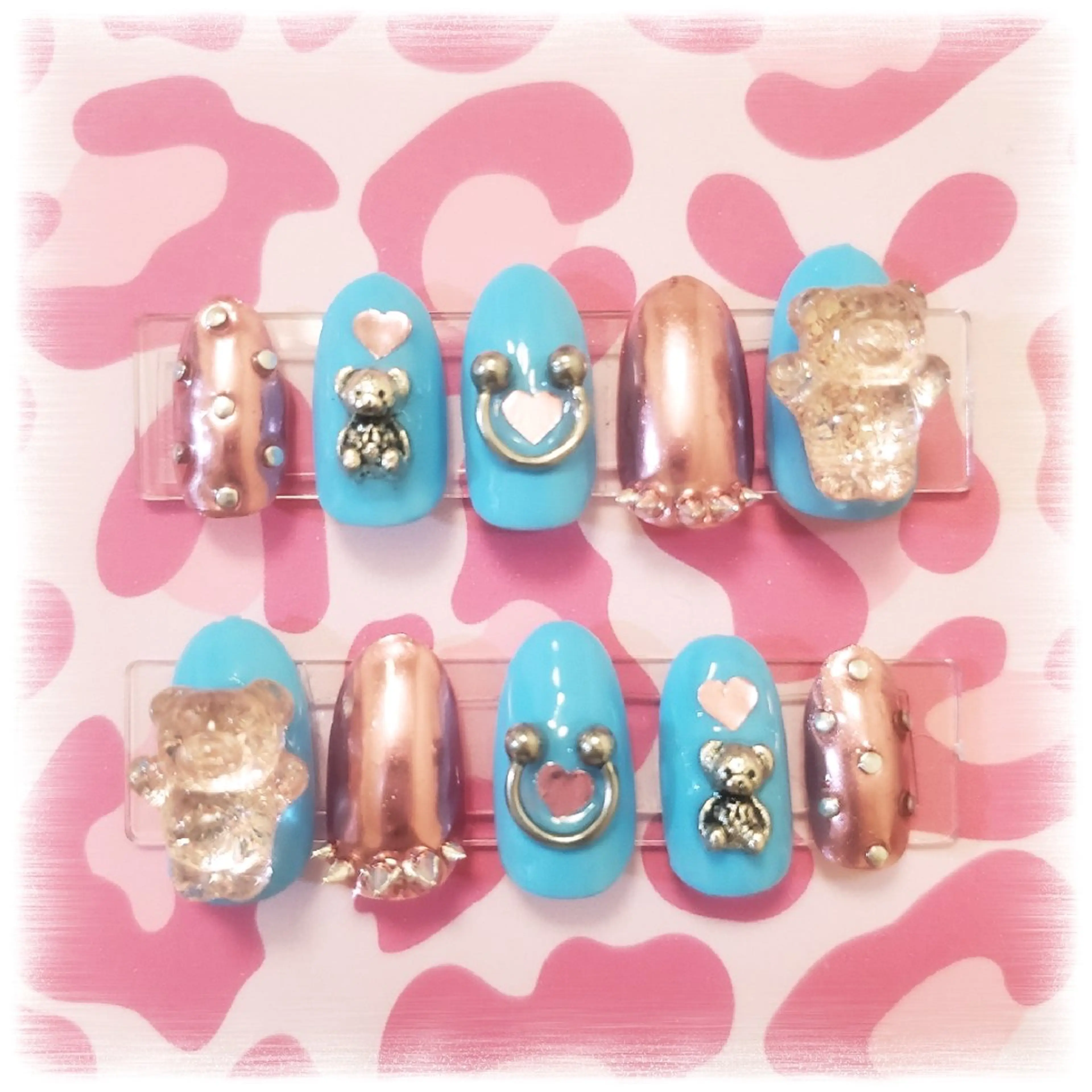 40%OFF‼️★学生さん限定★ミニモ学割【他店オフあり】ジェルネイルワンカラー(2色OK)＋パーツデコデコ付け放題の写真
