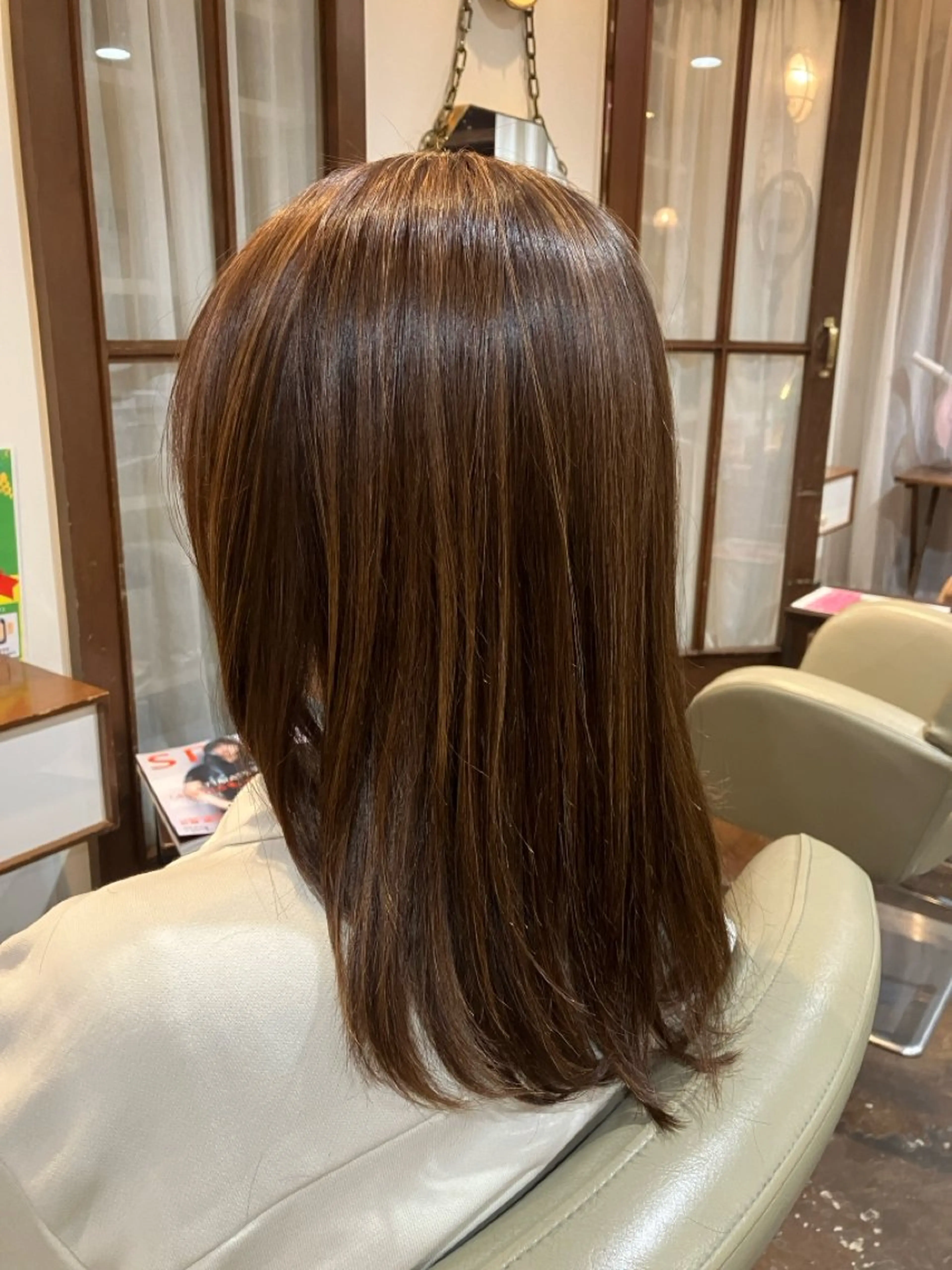 セミロング 髪質改善 pulirのヘアスタイル