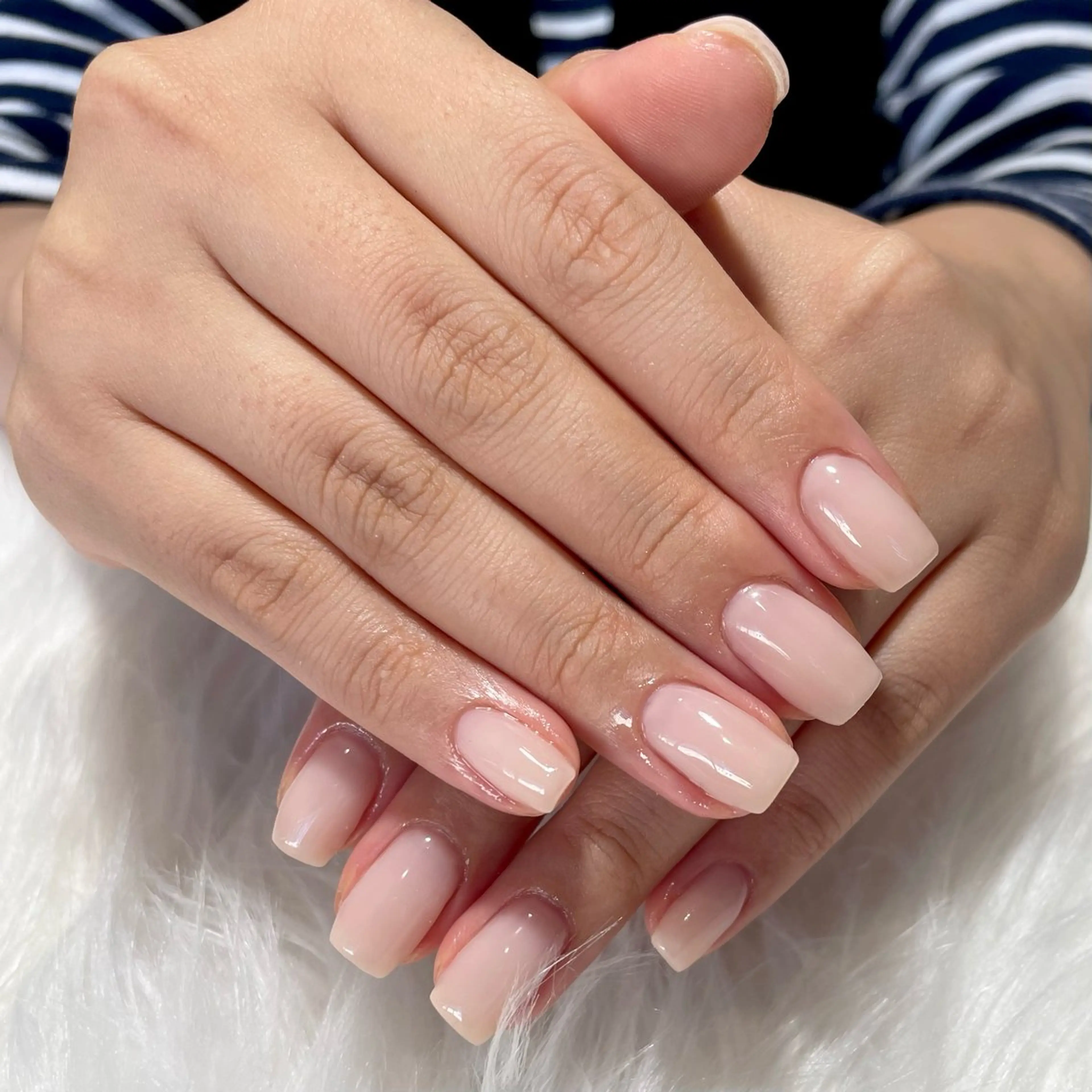 ネイル neige Kouzukiのネイルデザイン