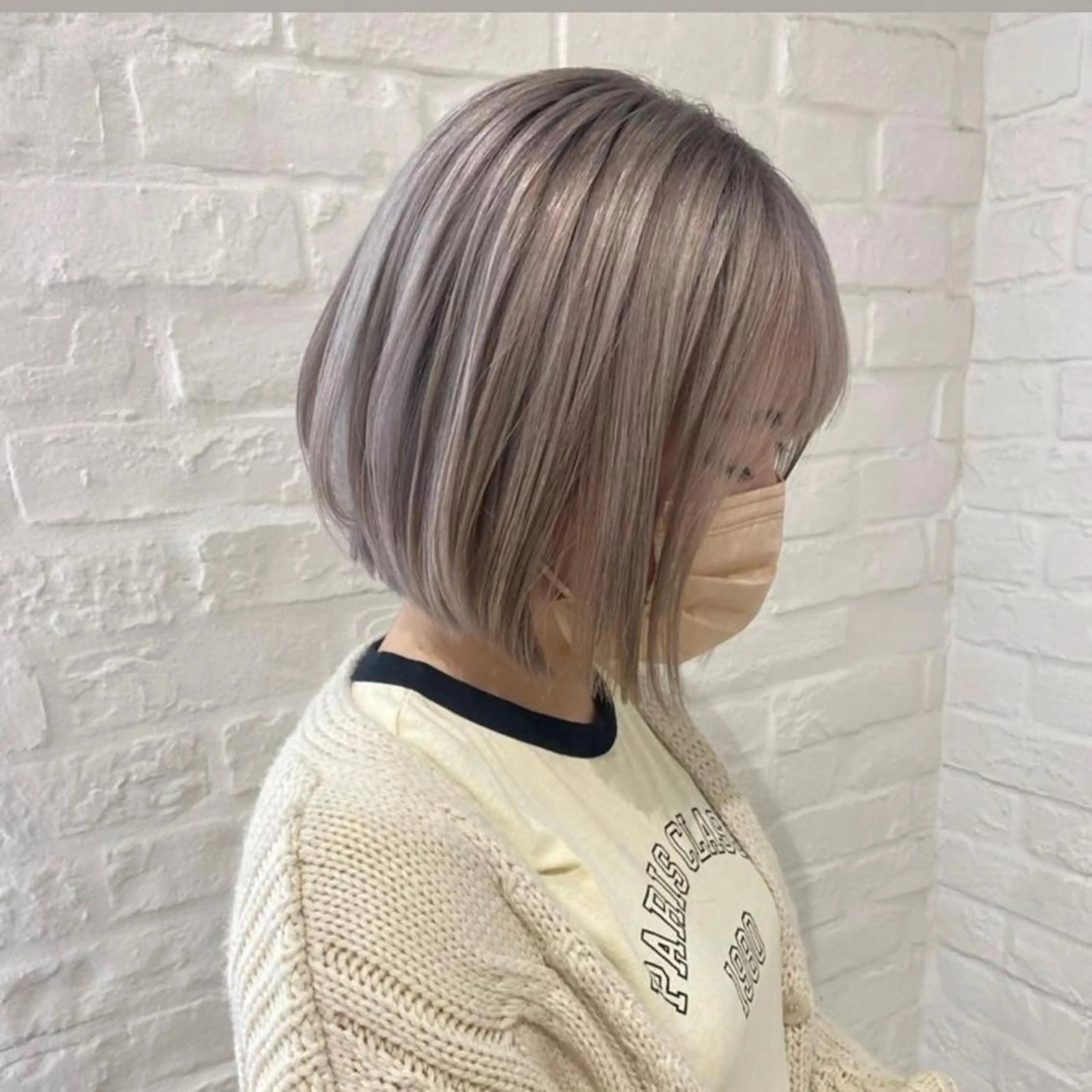 ショート カラー ハイトーンカラー ボブ カット ヘアカラー 大川 綾乃のヘアスタイル