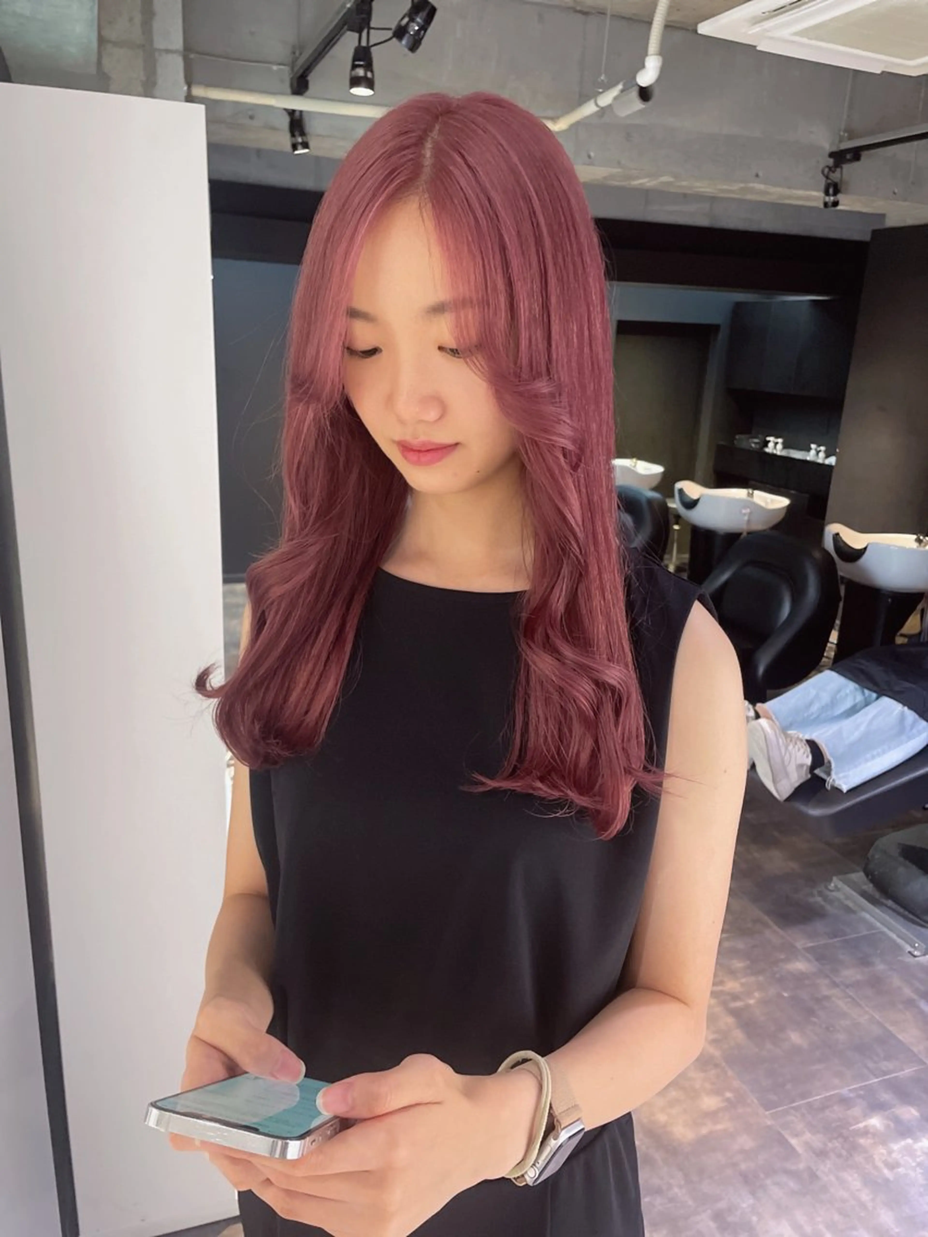 ロング カラー ブリーチ ケアブリーチ ピンクカラー ヘアカラー 心斎橋/ブリーチ minamiのヘアスタイル