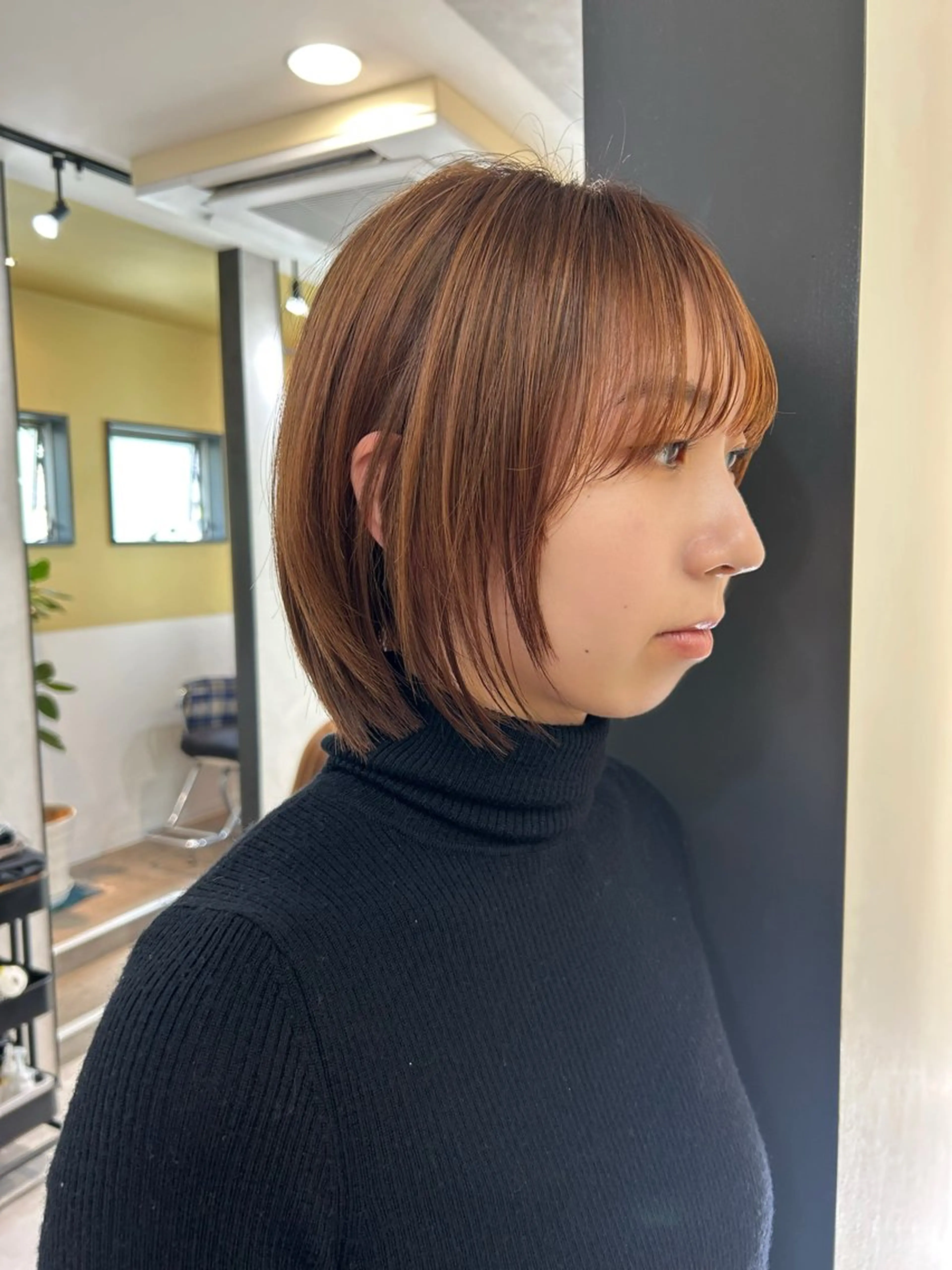 ショート カラー ボブレイヤー ベージュカラー ブリーチ ブリーチなしカラー オレンジ カット ヘアカラー トリートメント hub hair レイヤー/透明感のヘアスタイル