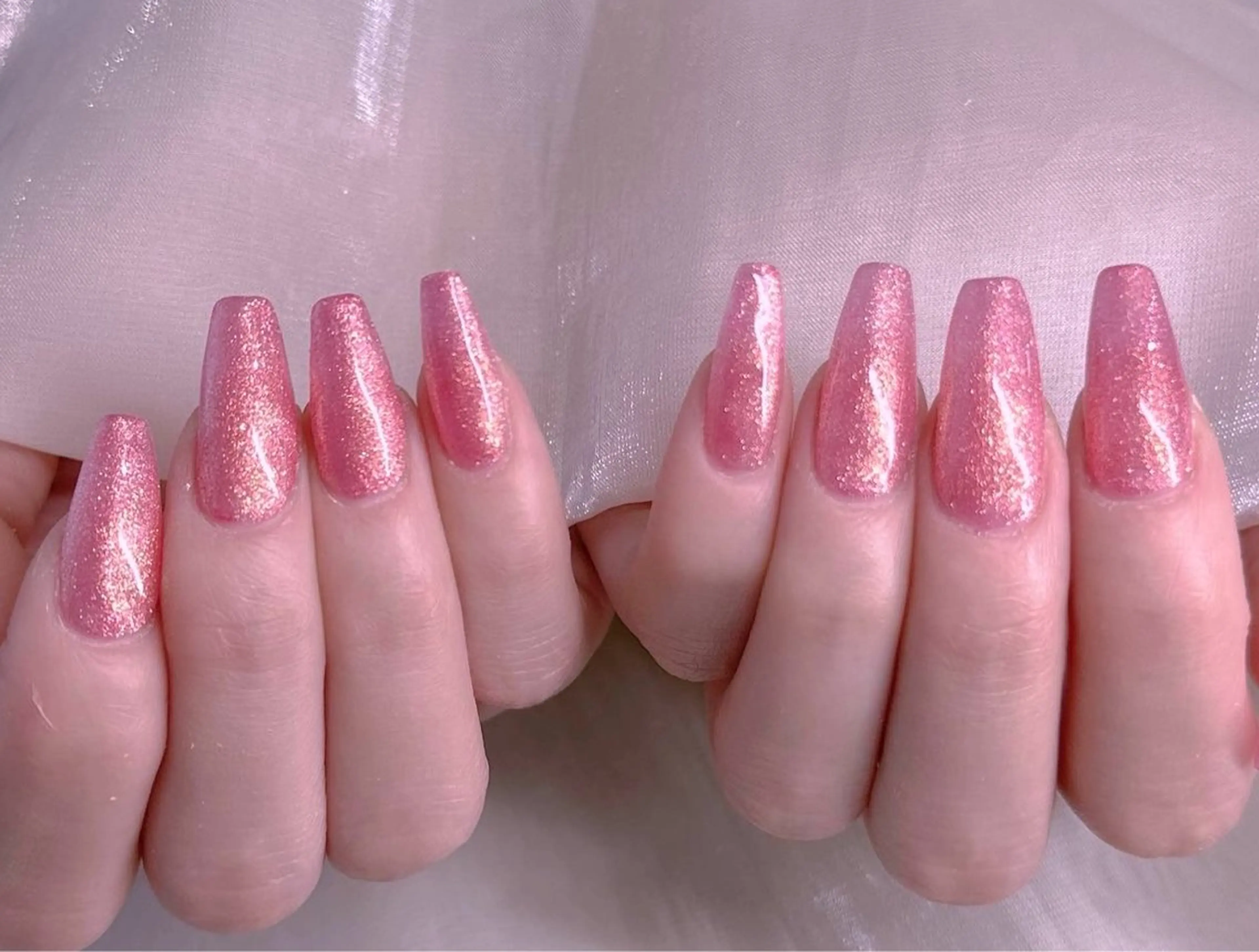 ネイル ブルー チークネイル フレンチネイル ハート ホログラムネイル ハンドネイル 美爪パラジェル導入店 Sunnilyのネイルデザイン