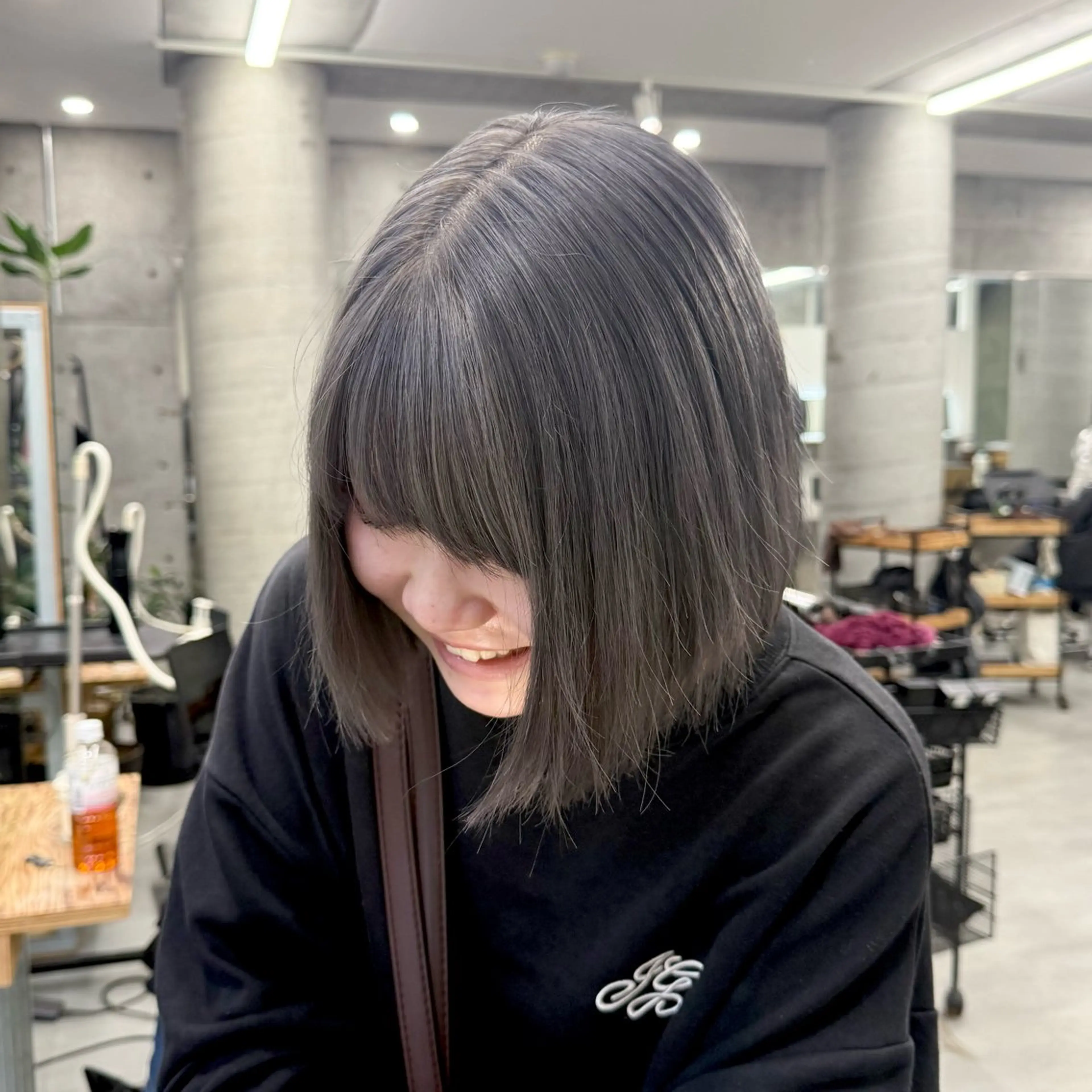 カラー Welring hair salon所属・Runa/大人 かわいいハイトーンのヘアスタイル