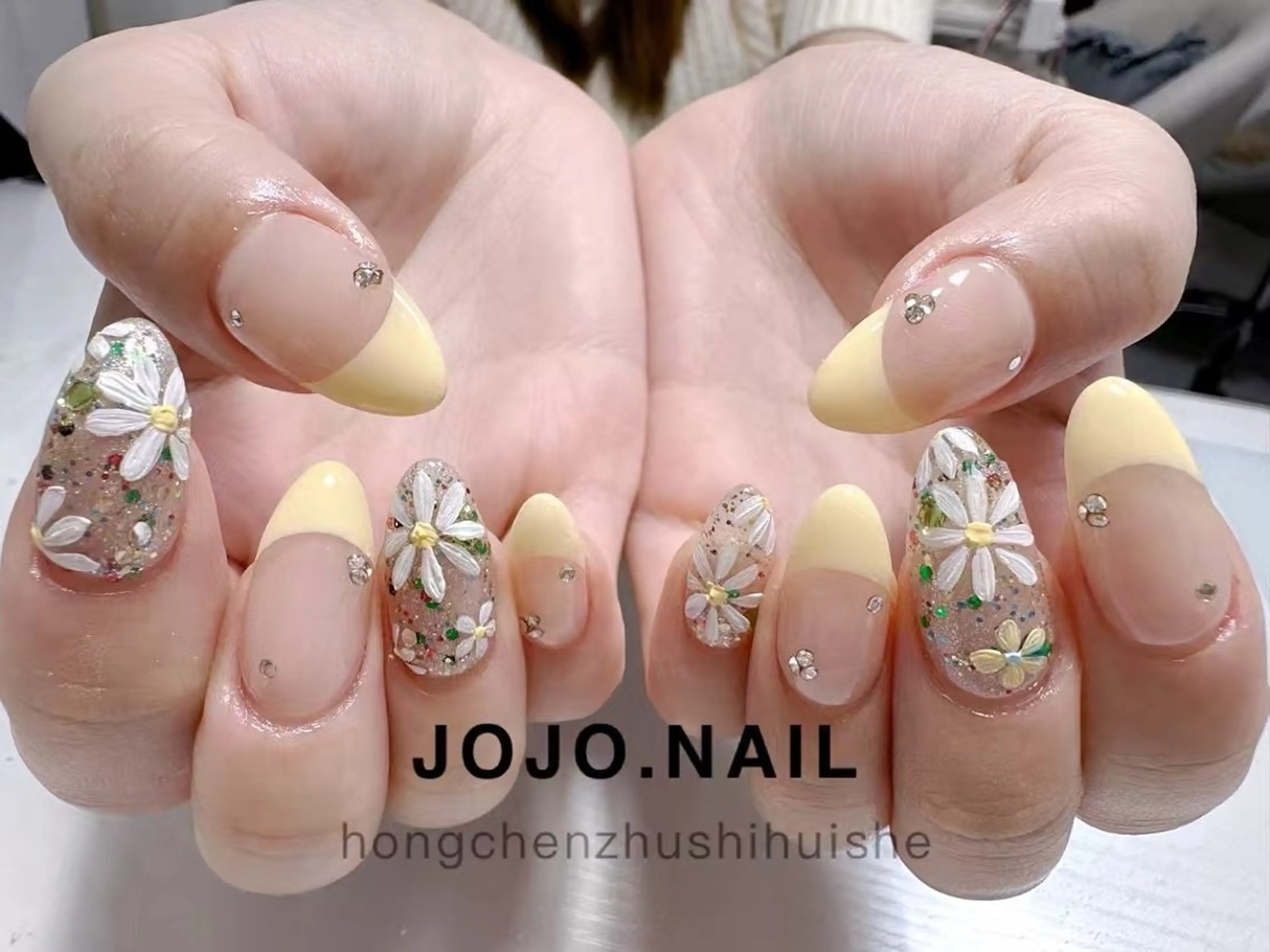 ネイル JOJONail池袋店所属・🫧てんぷら kiki🌙のネイルデザイン