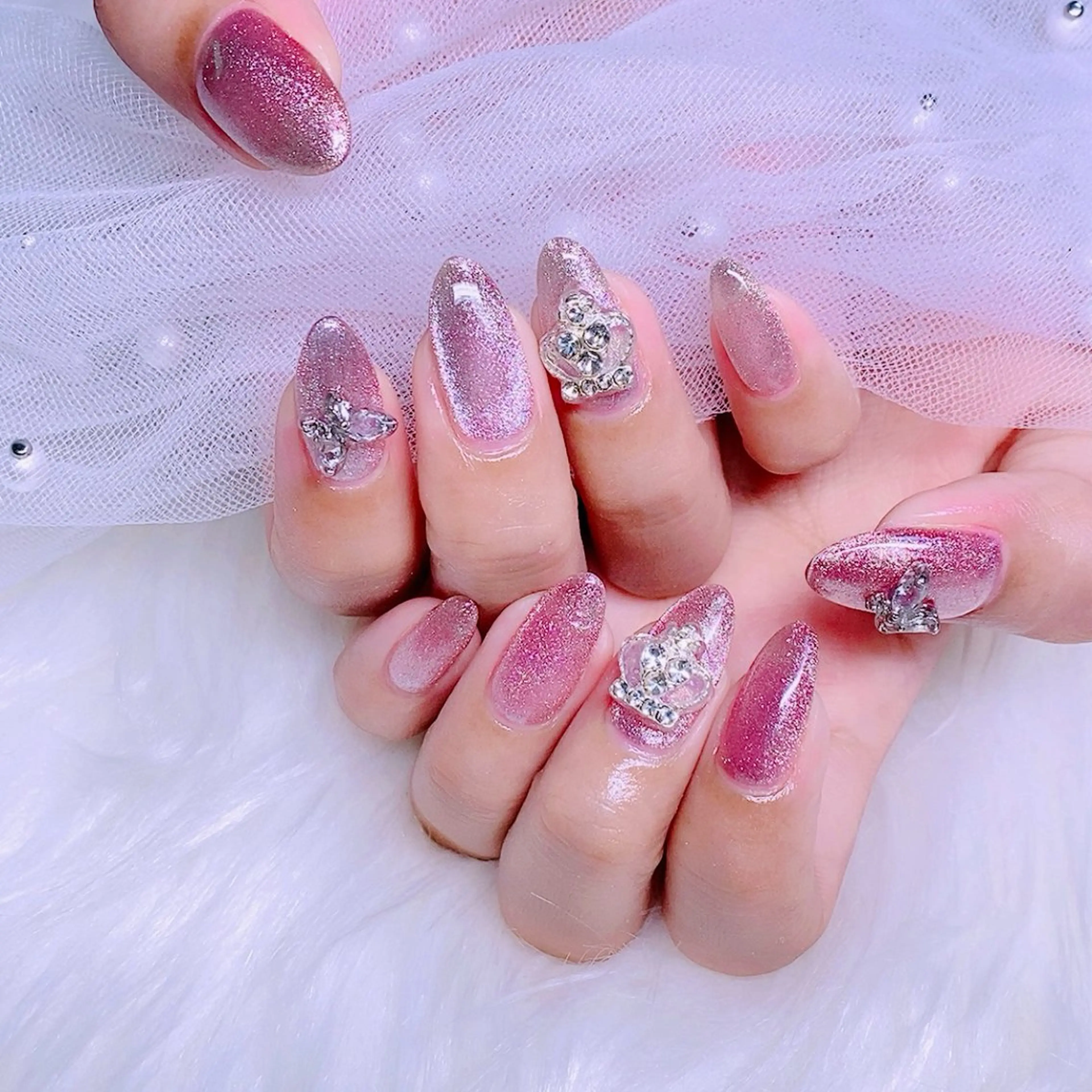 ネイル マグネットネイル ピンク 夏ネイル Nail Yunaのネイルデザイン