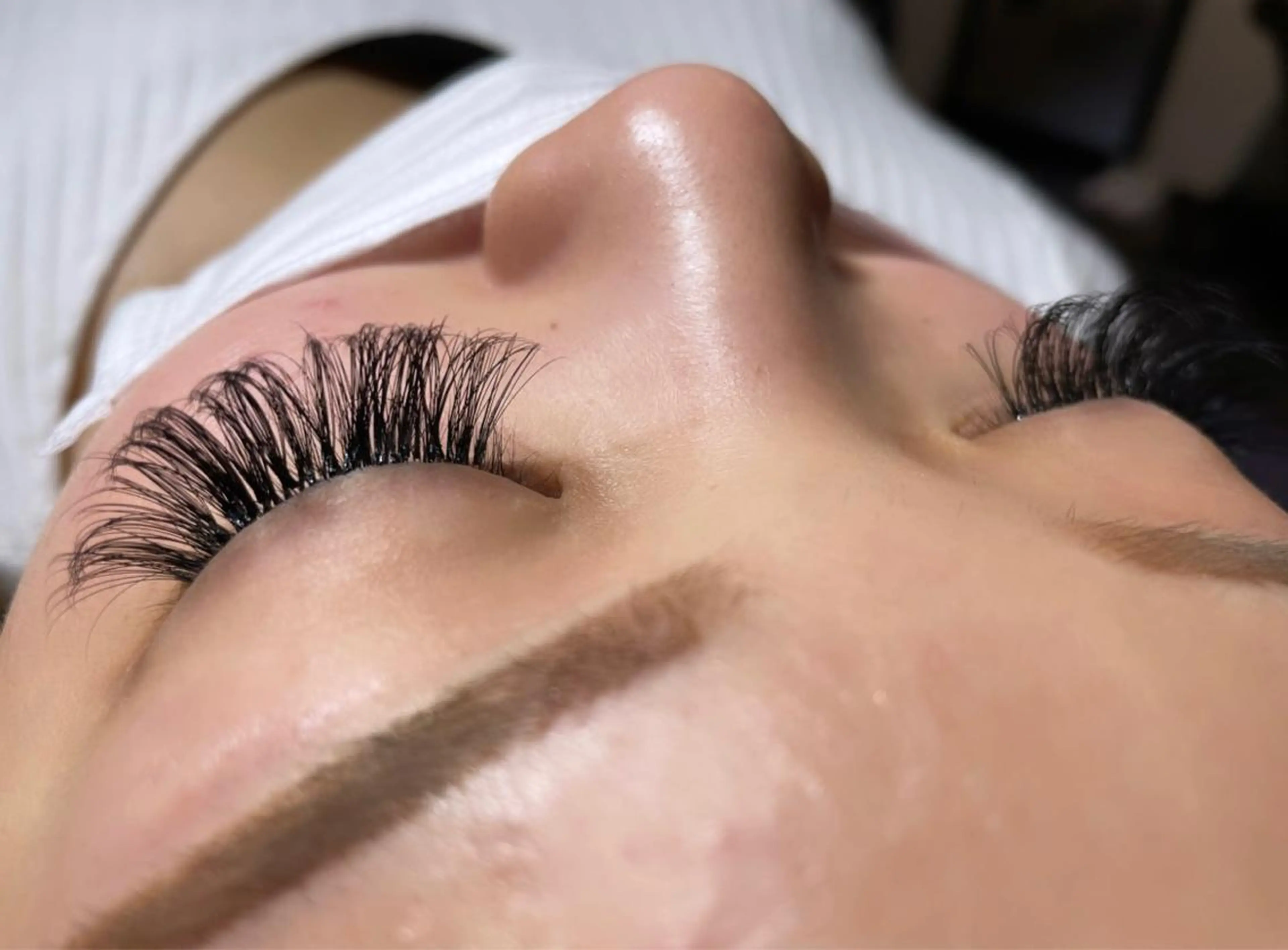 SESUNNY セサニー　SEIRAのマツエク・マツパデザイン