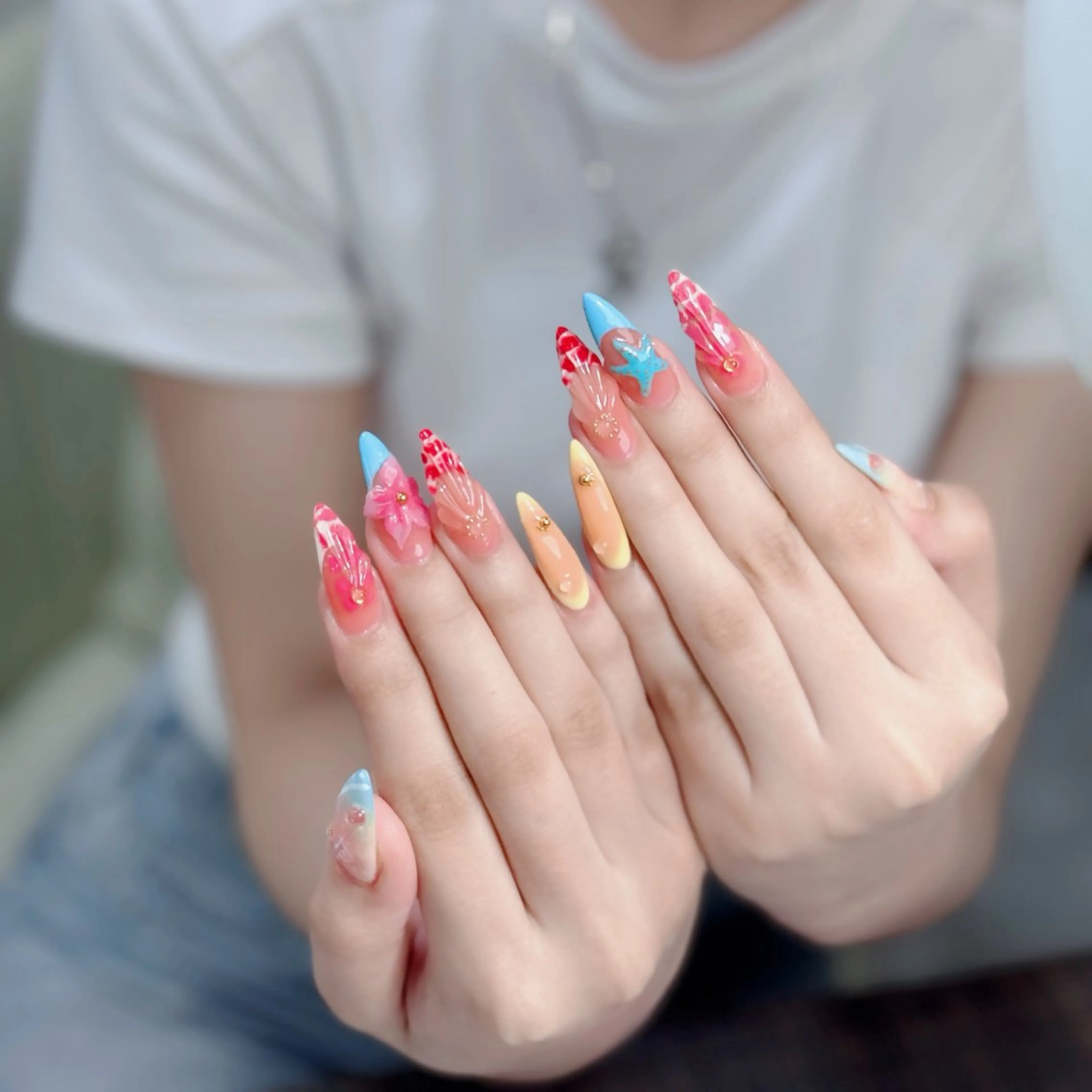 ネイル ジェルネイル 韓国ネイル マグネットネイル ネイルチップ 冬ネイル Lenie Nailのネイルデザイン