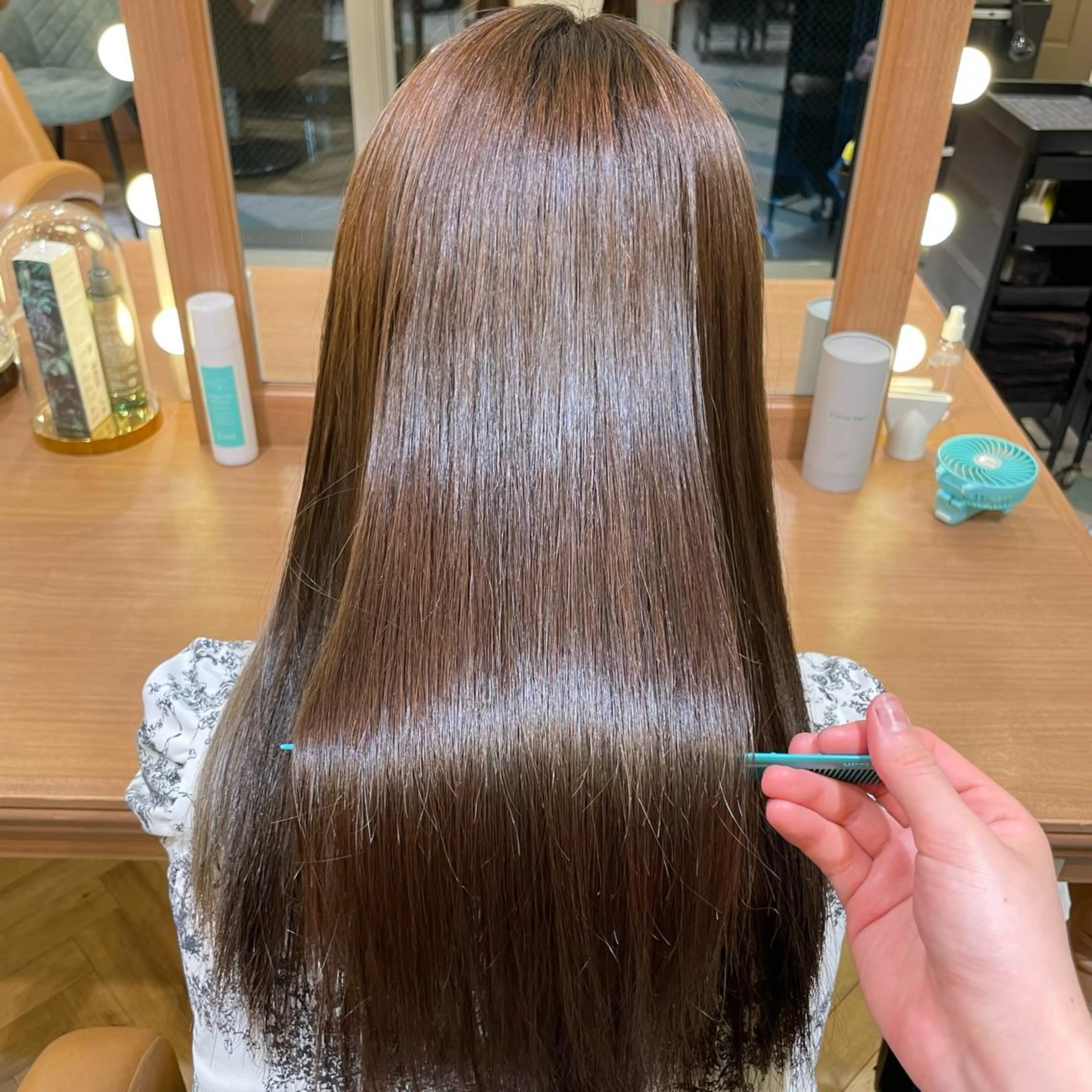 ロング 💖ボブ/髪質改善 顔周りレイヤー/ユイのヘアスタイル