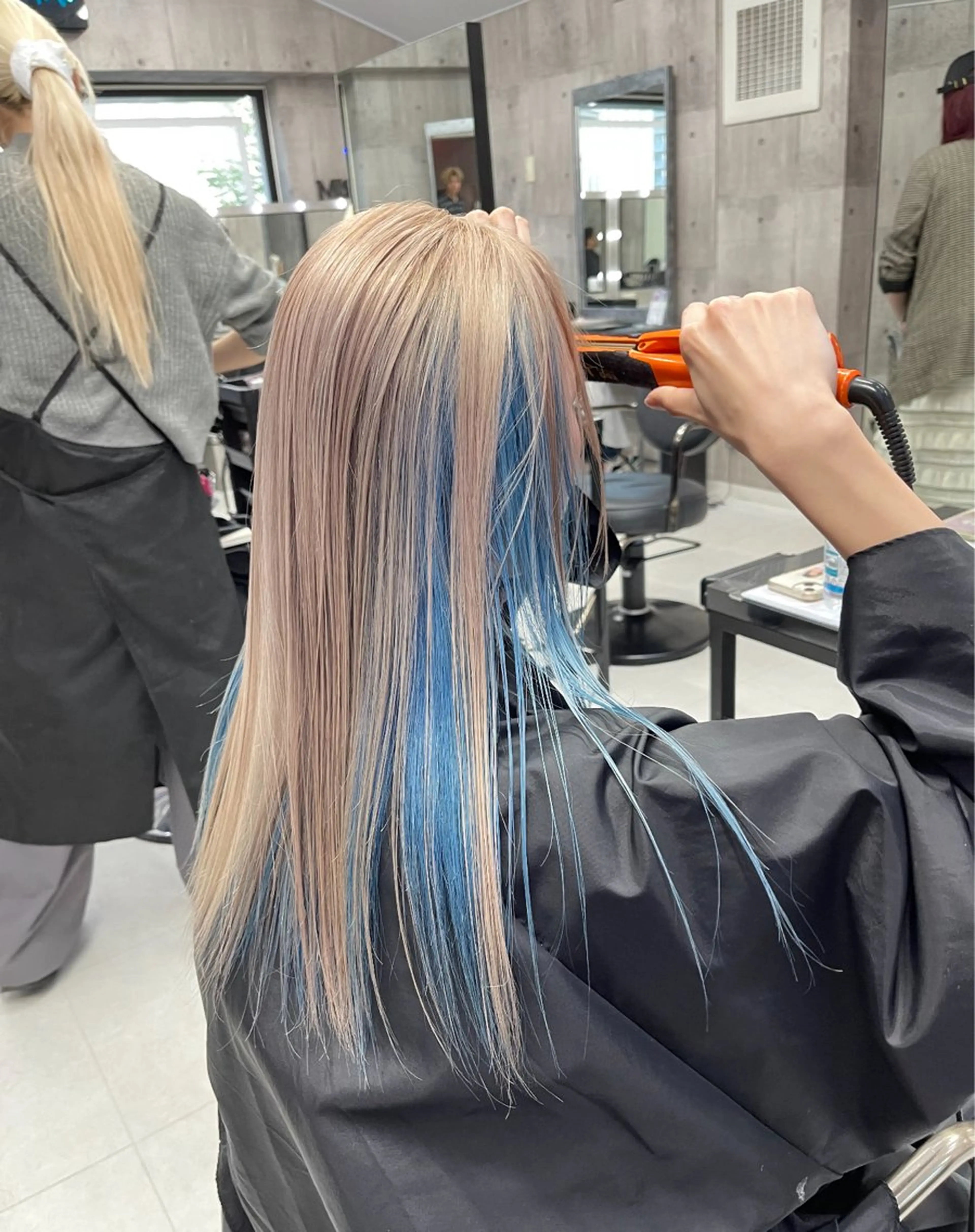セミロング カラー パーマ ヘアアレンジ メンズ キッズ レイヤーの魔術師 𓍼takumi𓍼のヘアスタイル