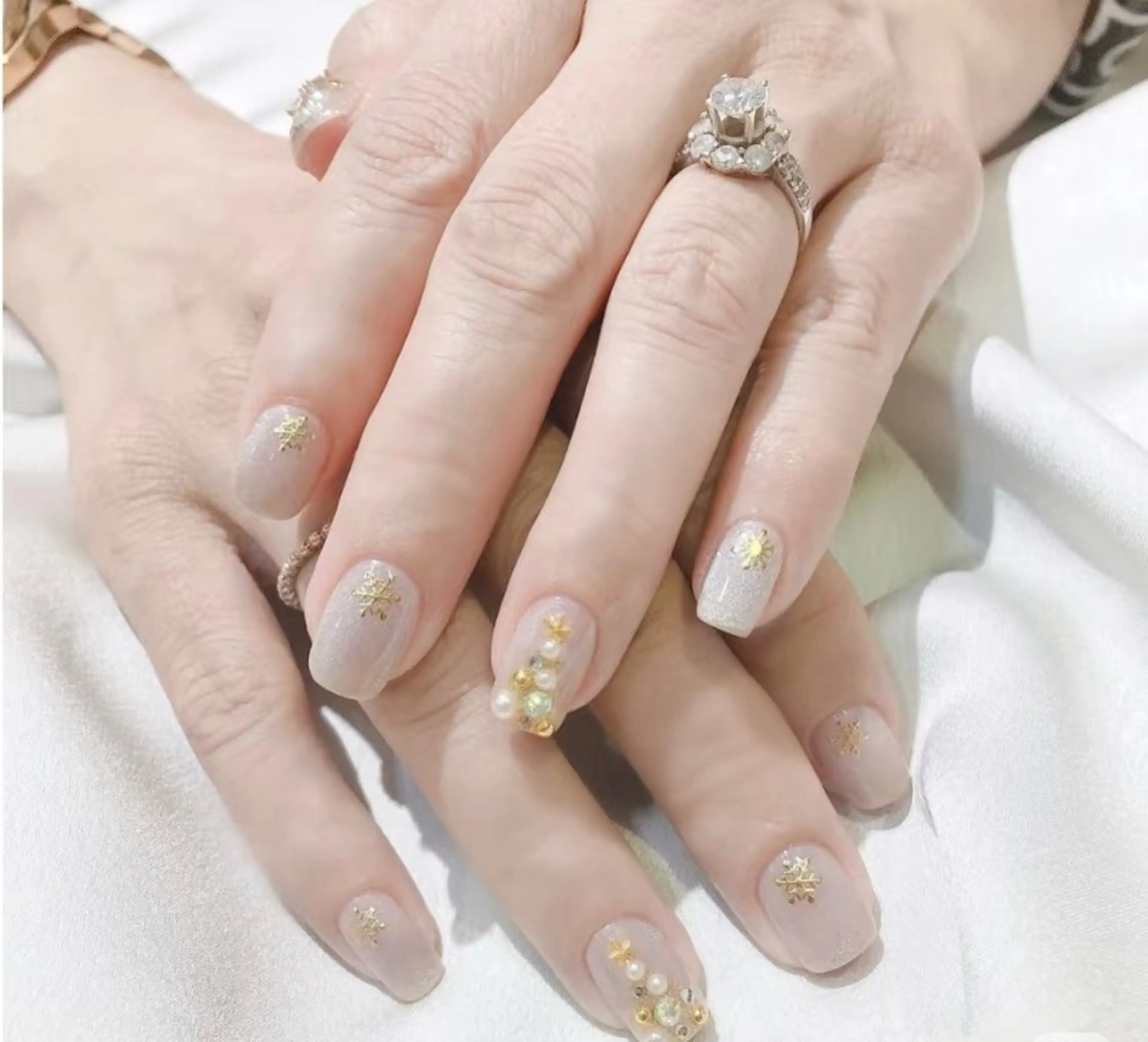 ネイル 高木 維麗絲のネイルデザイン