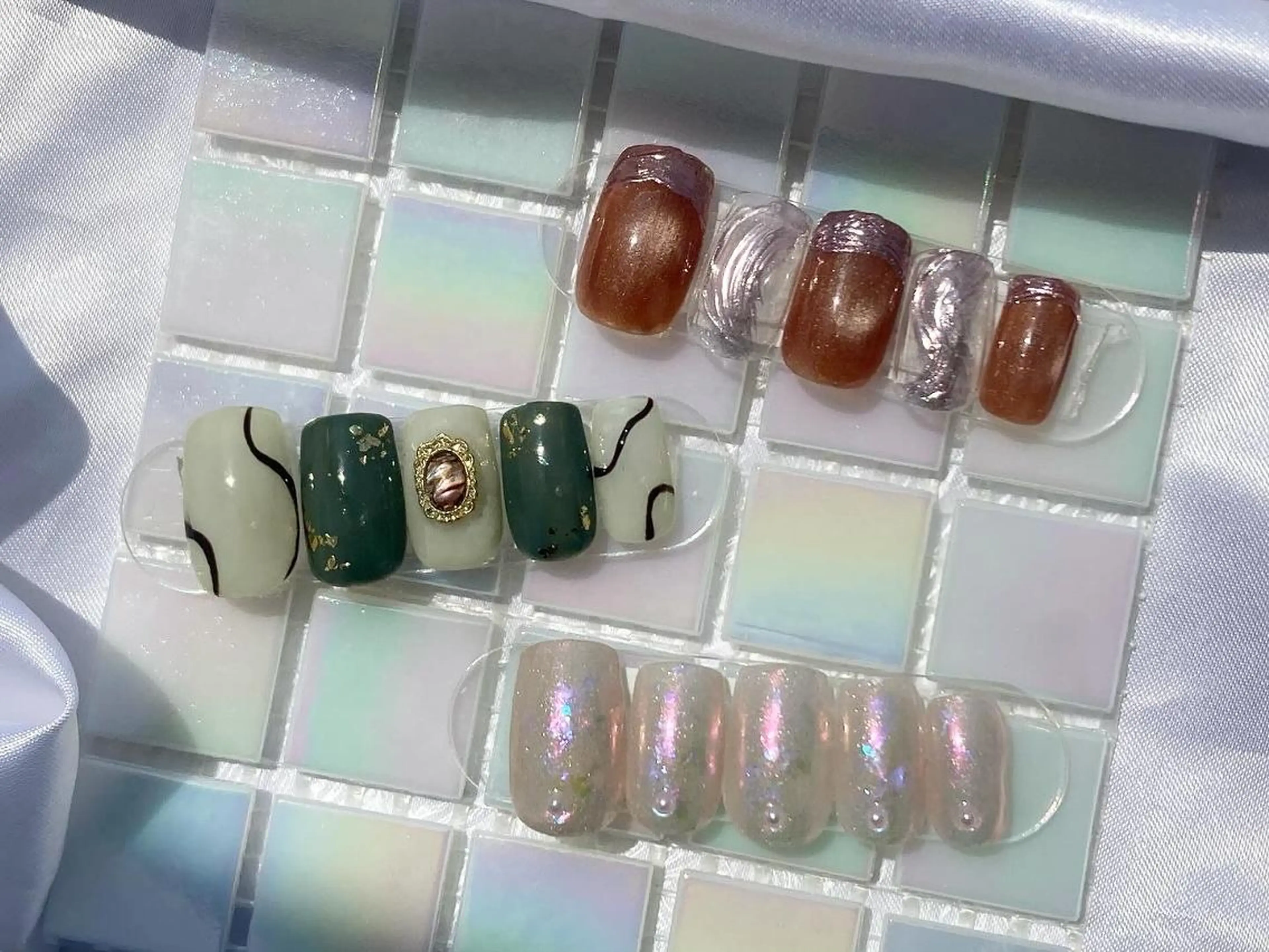 ネイル ハンドネイル ハンドケア SalonLinda Mayumiのネイルデザイン
