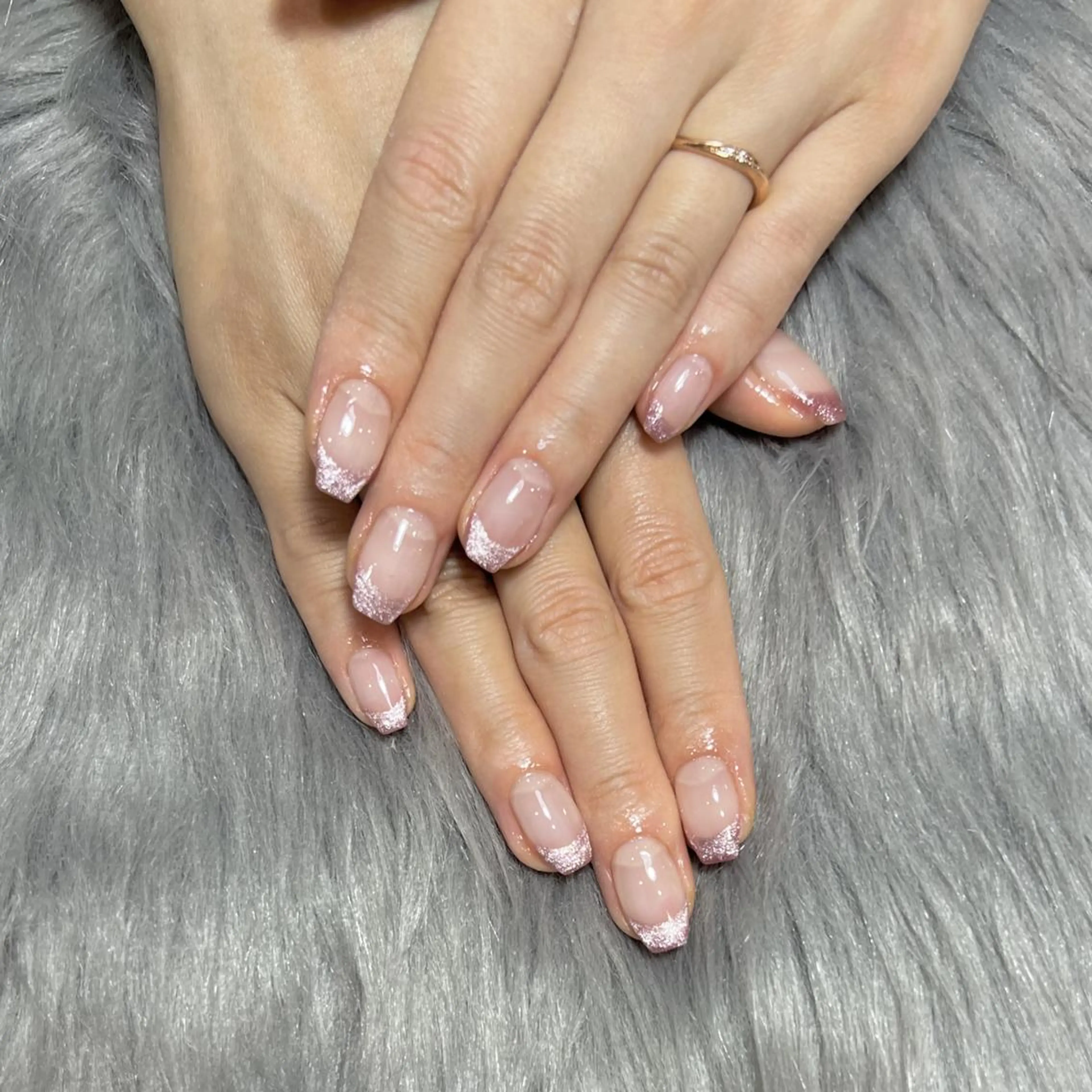 ネイル フレンチネイル マグネットネイル マグネットフレンチ ハンドネイル NANA RISAのネイルデザイン