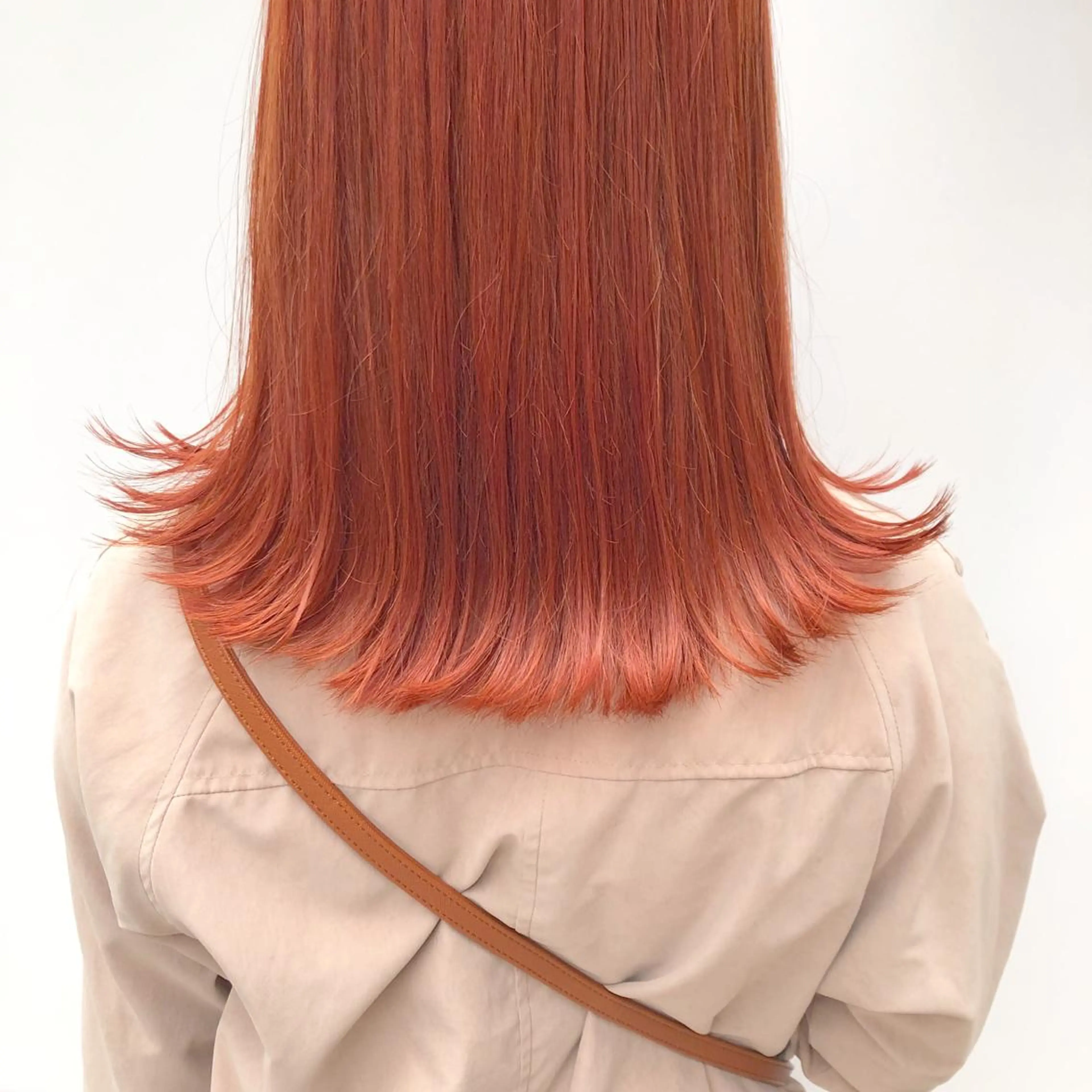 セミロング カラー パーマ ヘアアレンジ メンズ ネイル マツエク・マツパ オレンジ カラーマツエク オレンジ レイヤーカット指名 No.1💖マユカのヘアスタイル
