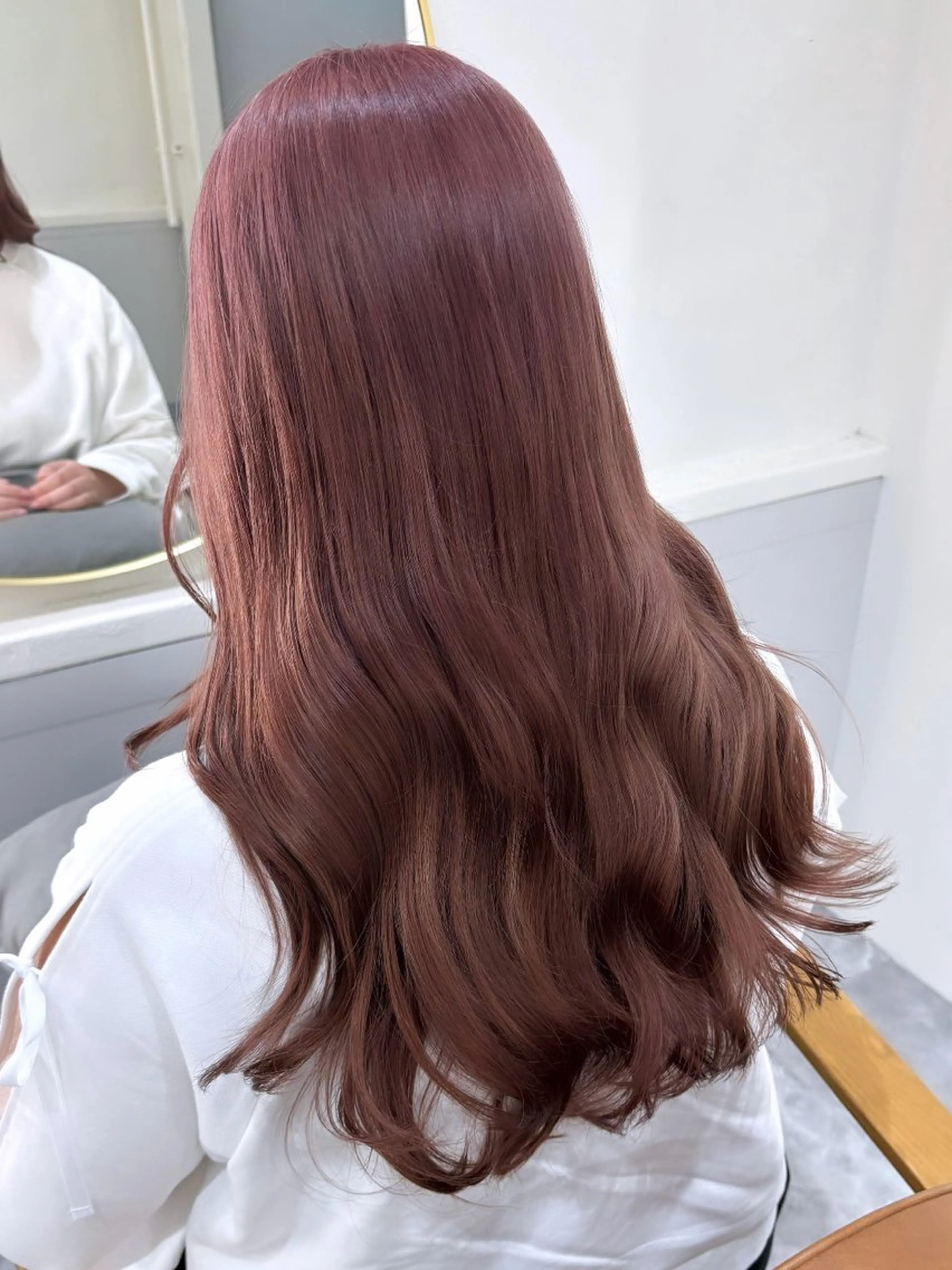 ロング カラー ベージュカラー ブリーチ ピンクカラー ピンクベージュ カット ヘアカラー Eliss 堀江所属・暖色カラー🎀 門内 梨真のヘアスタイル
