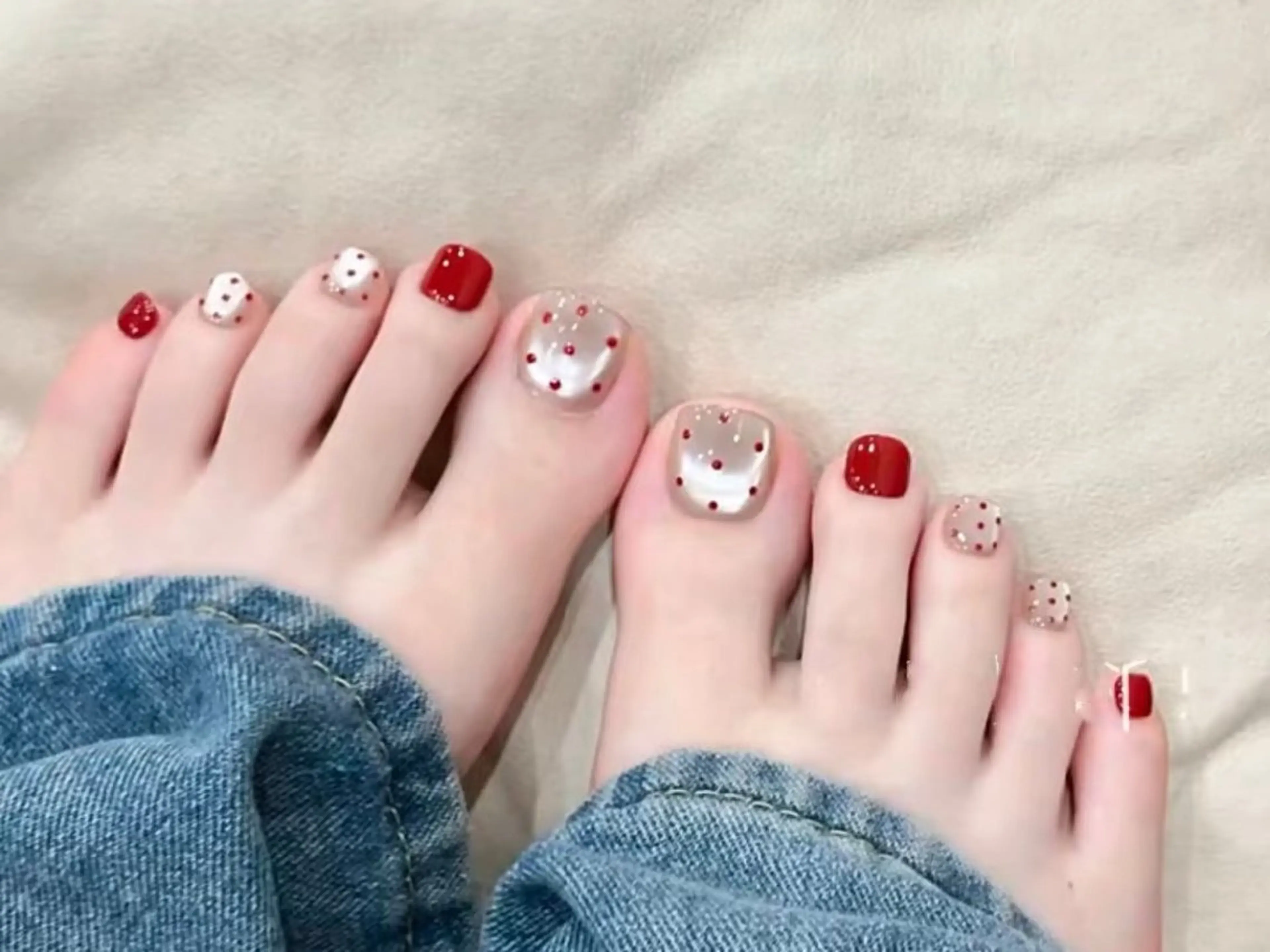 ネイル クリアネイル 成人式 フラッシュネイル フットネイル フレンチネイル 💫KASUMI 💅のネイルデザイン