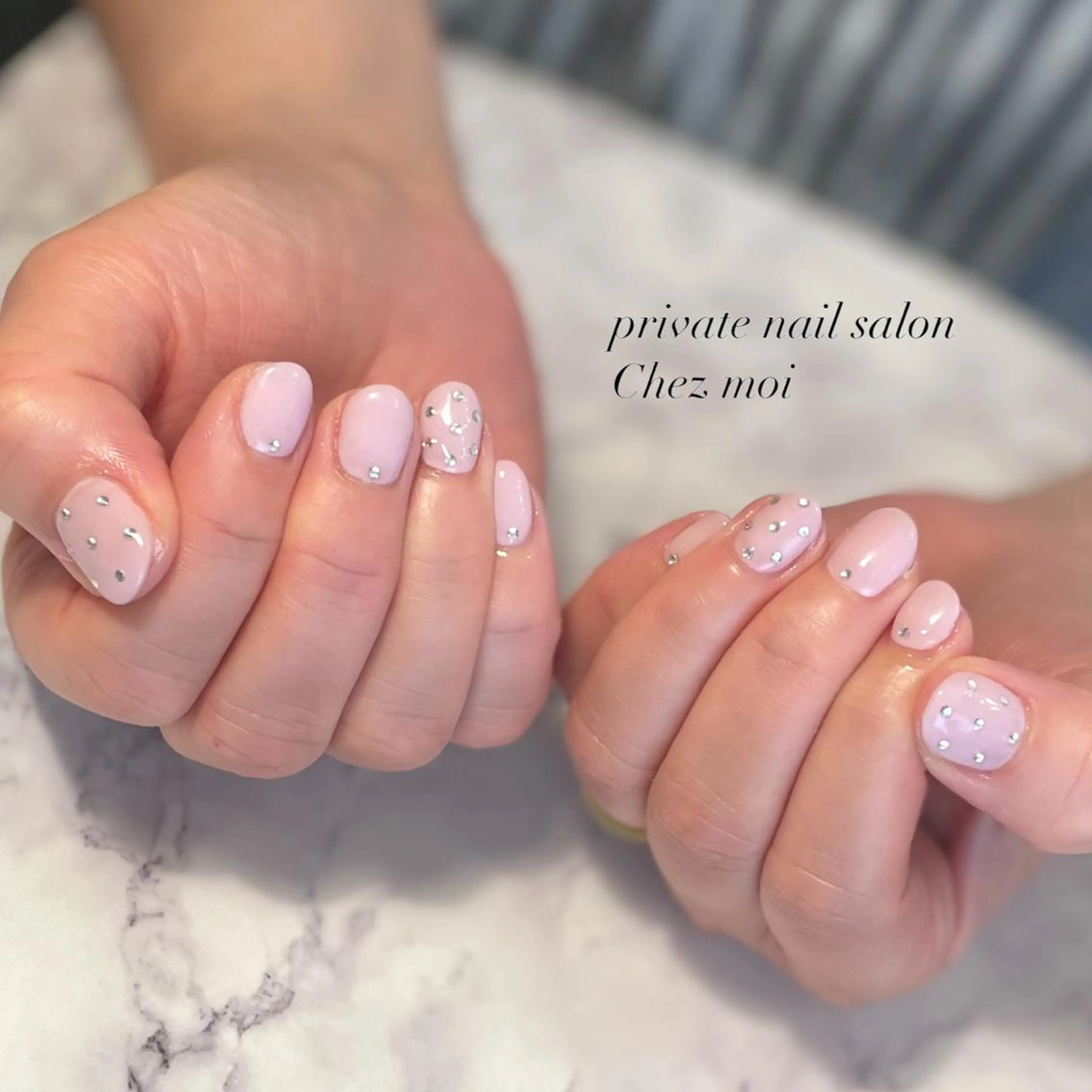 ネイル KOMINE TOMOKOのネイルデザイン