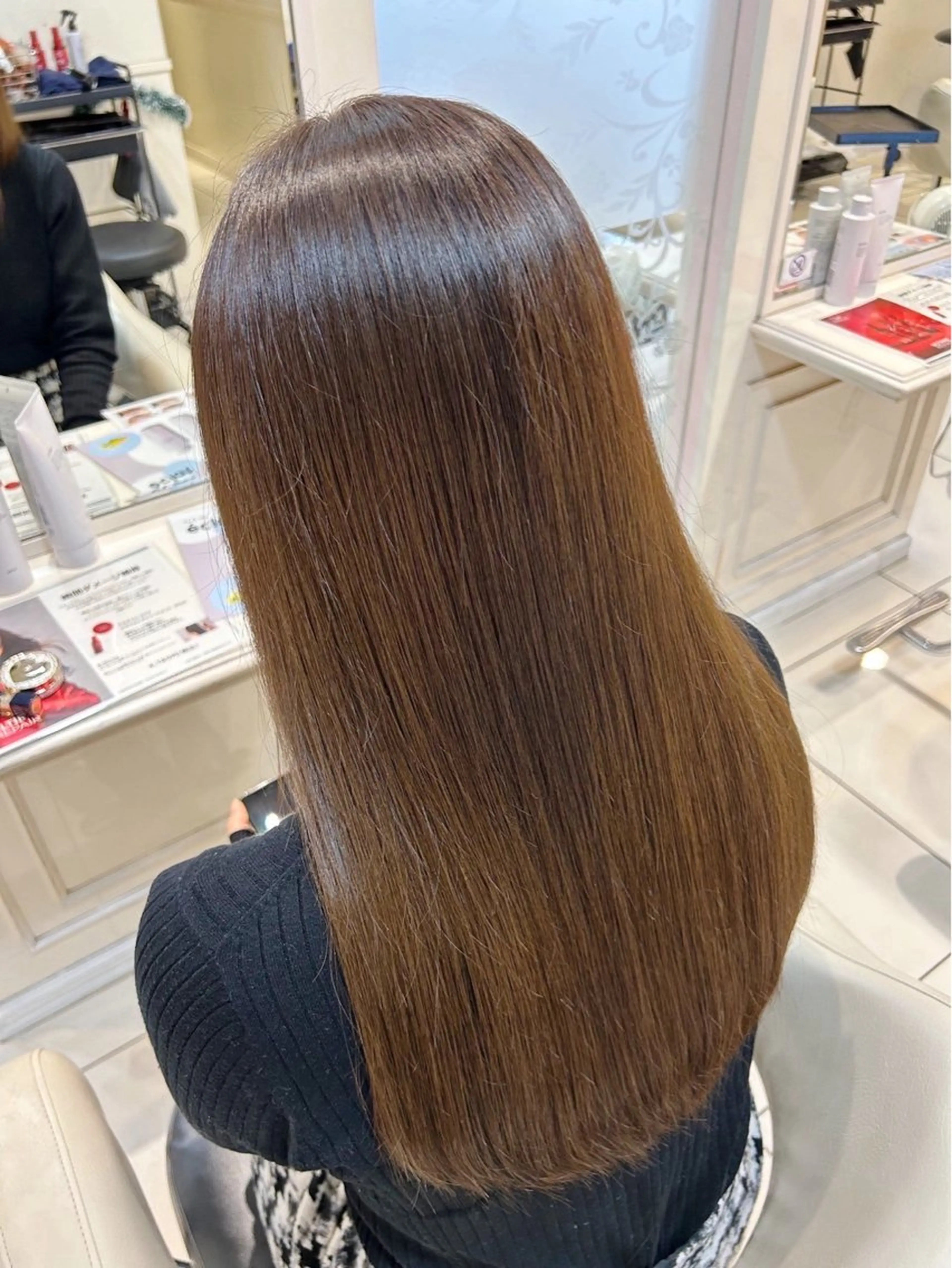 ロング カラー ヘアカラー トリートメント 髪質改善🥂✨ Mioのヘアスタイル