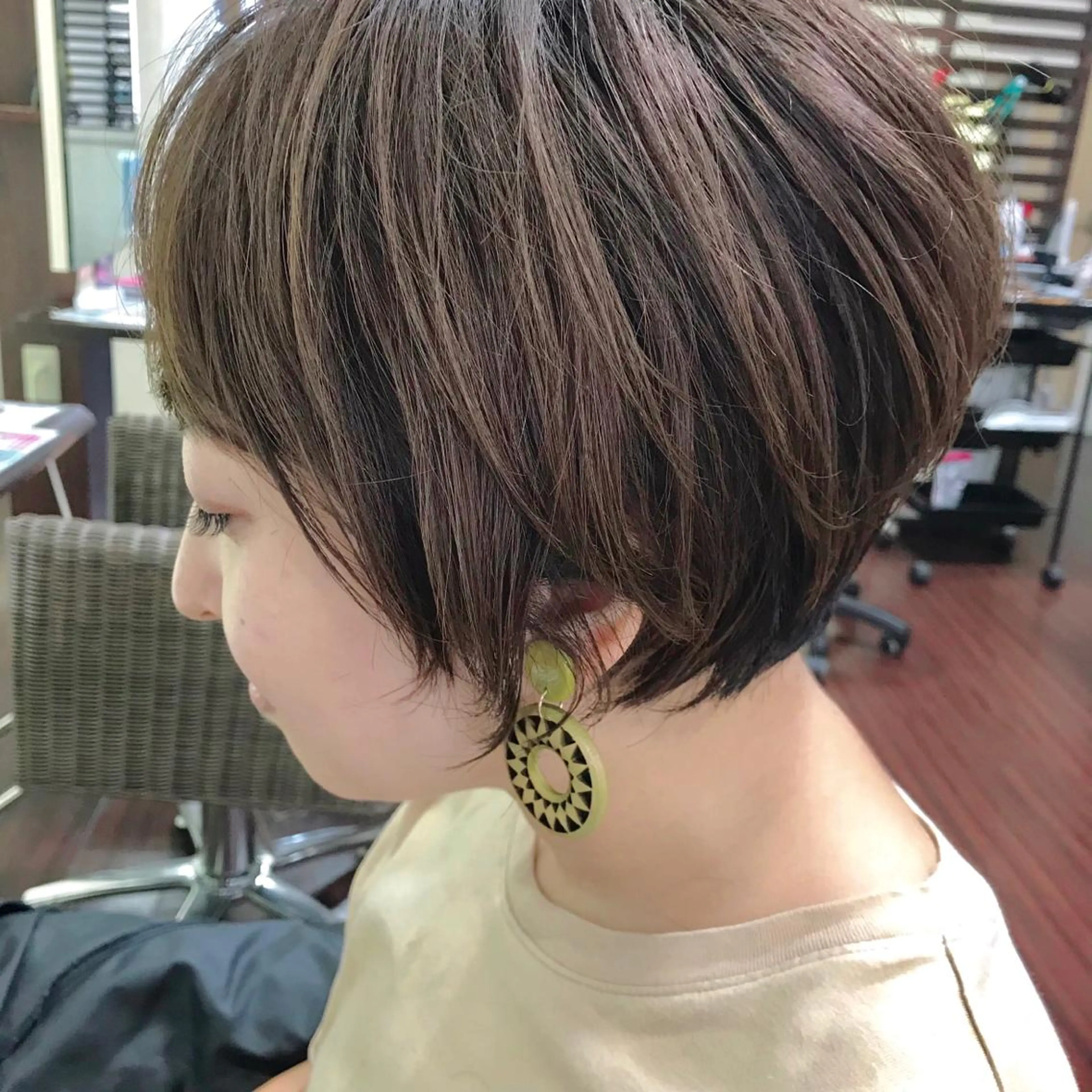 ショート カラー 透明感カラー カット ヘアカラー トリートメント ママ美容師 ＊ヒマワリのヘアスタイル