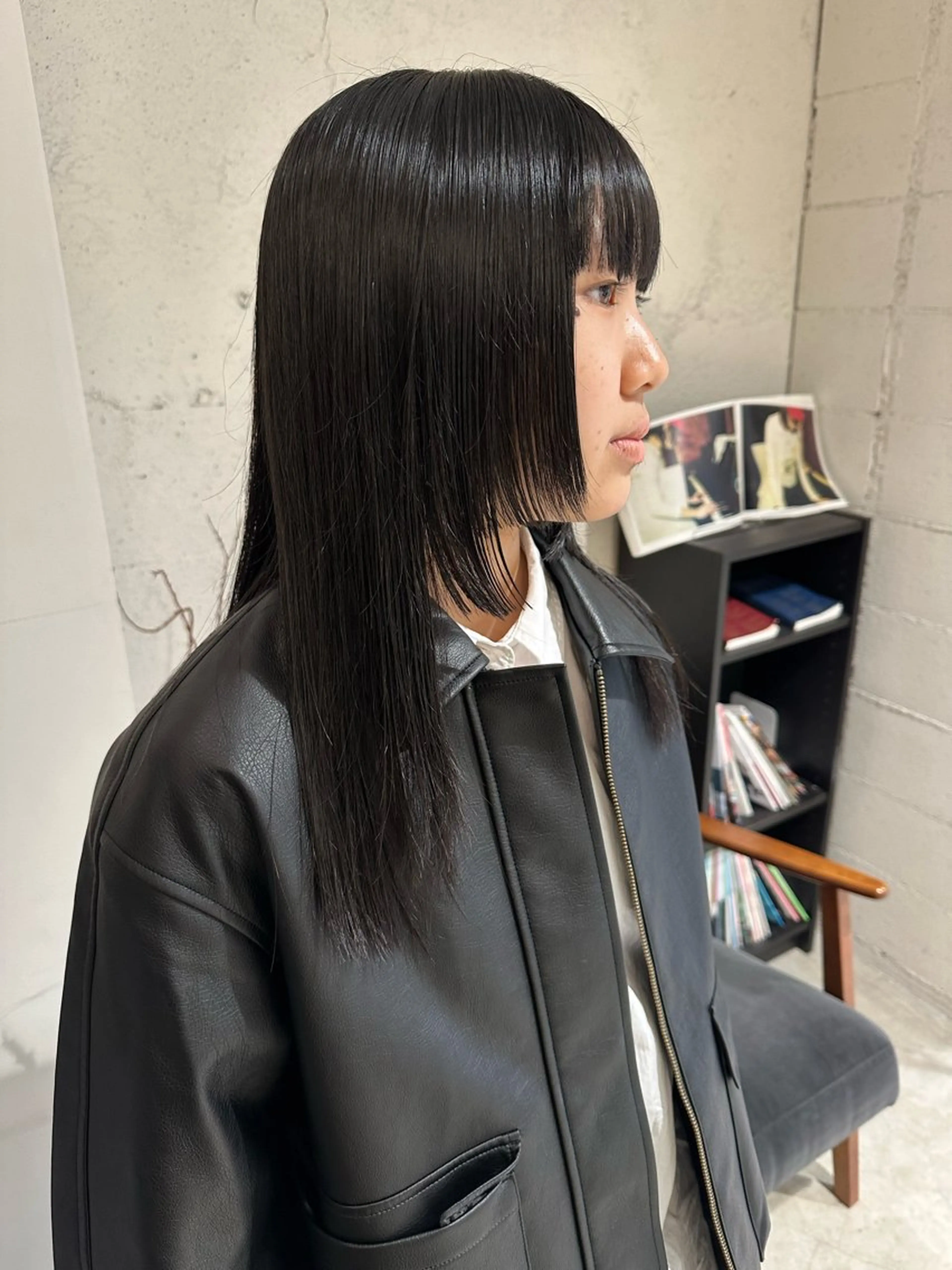 ロング パーマ カット 縮毛矯正 塩澤 榛奈のヘアスタイル