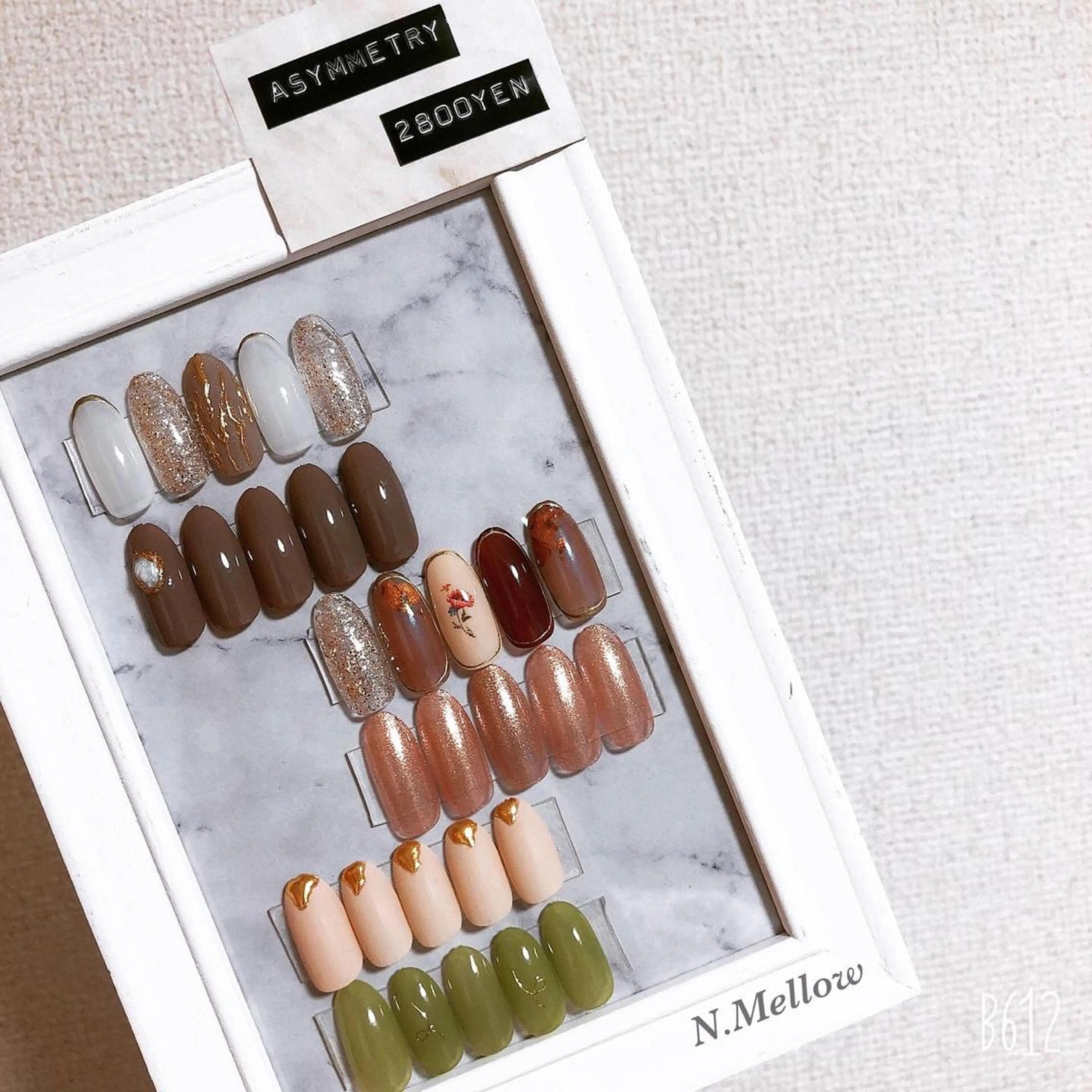 ネイル mayu 𓃠のネイルデザイン