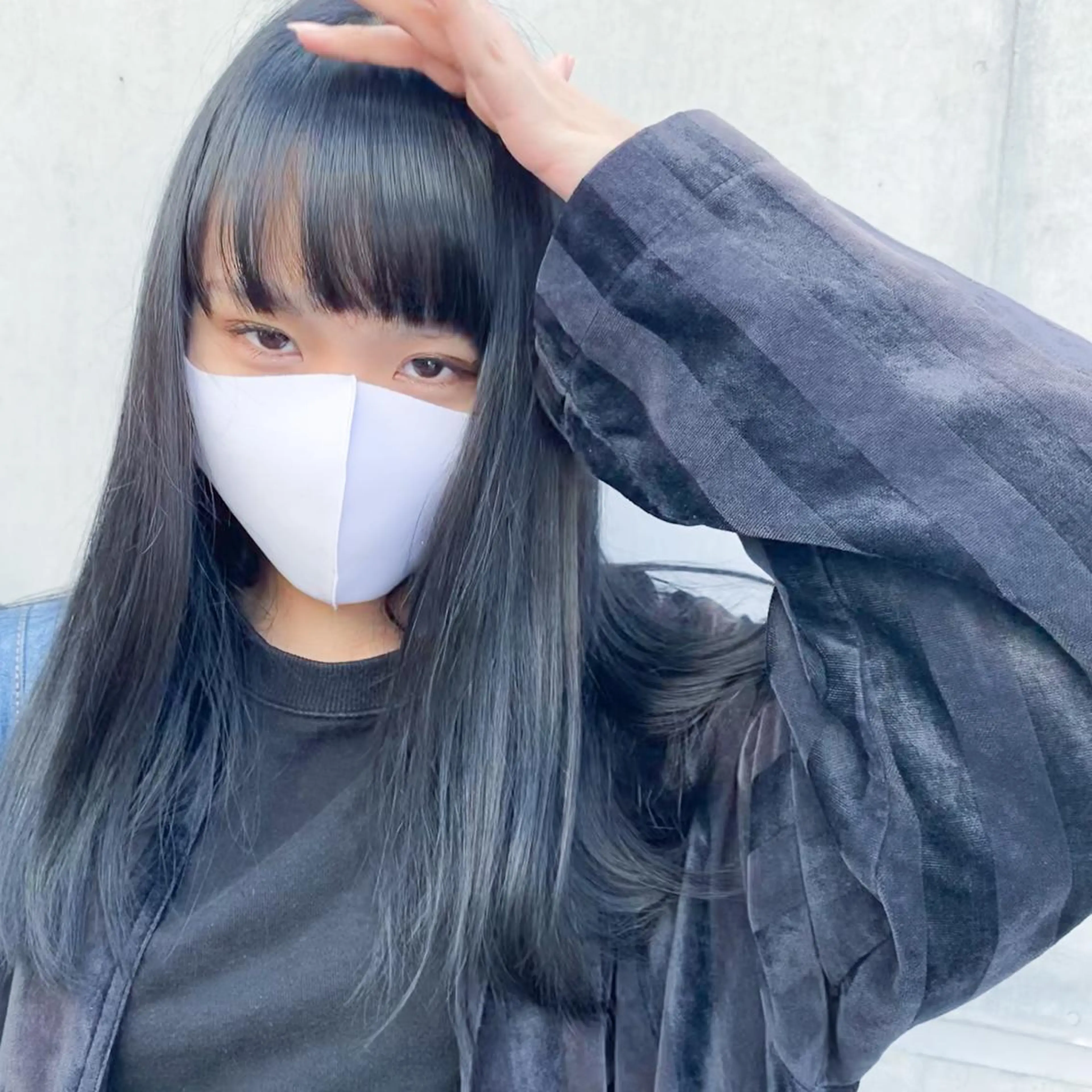 ロング カラー 艶髪ブリーチ 永井竜也のヘアスタイル
