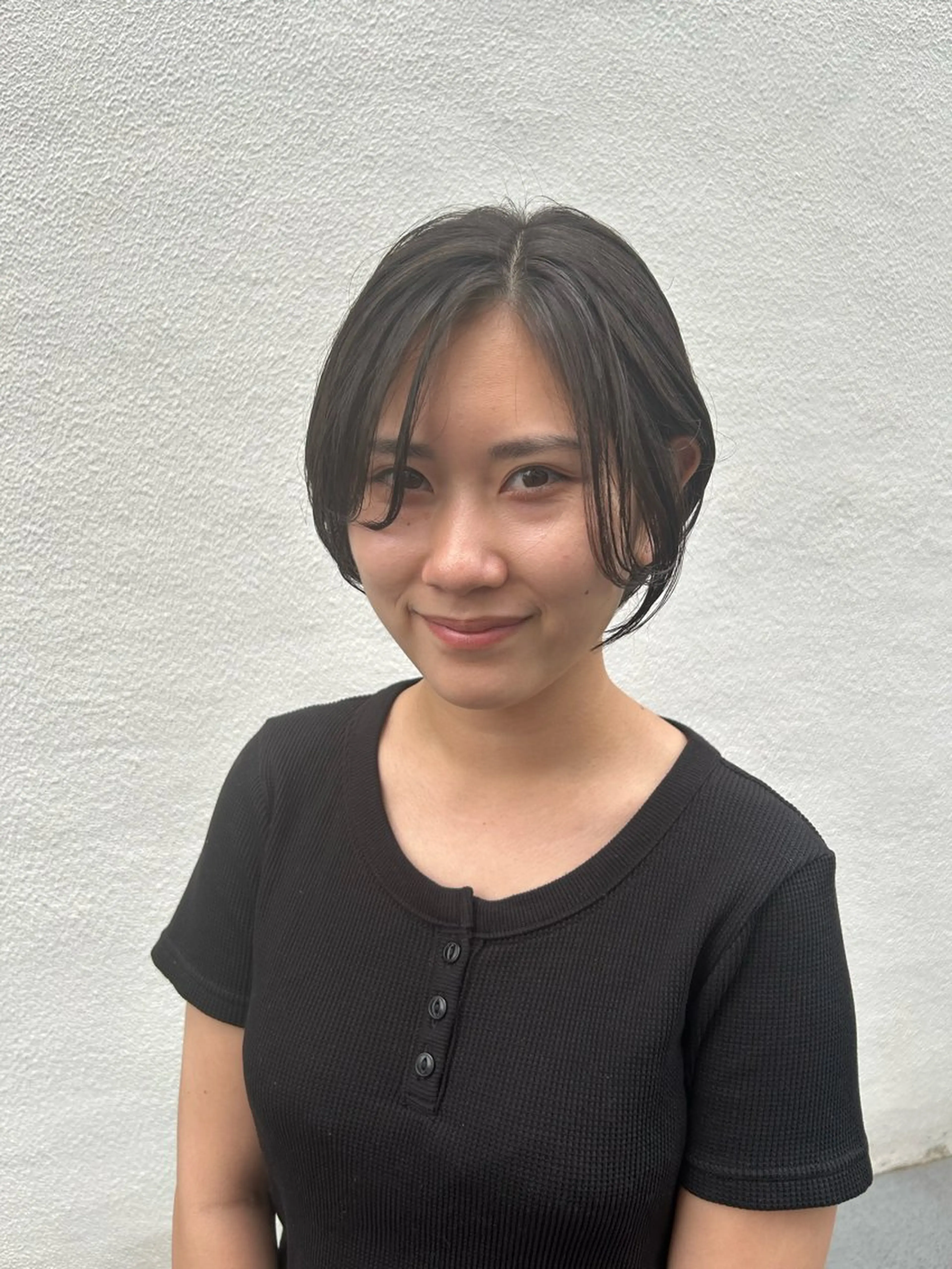 ショート Yui. レイヤー／パーマのヘアスタイル