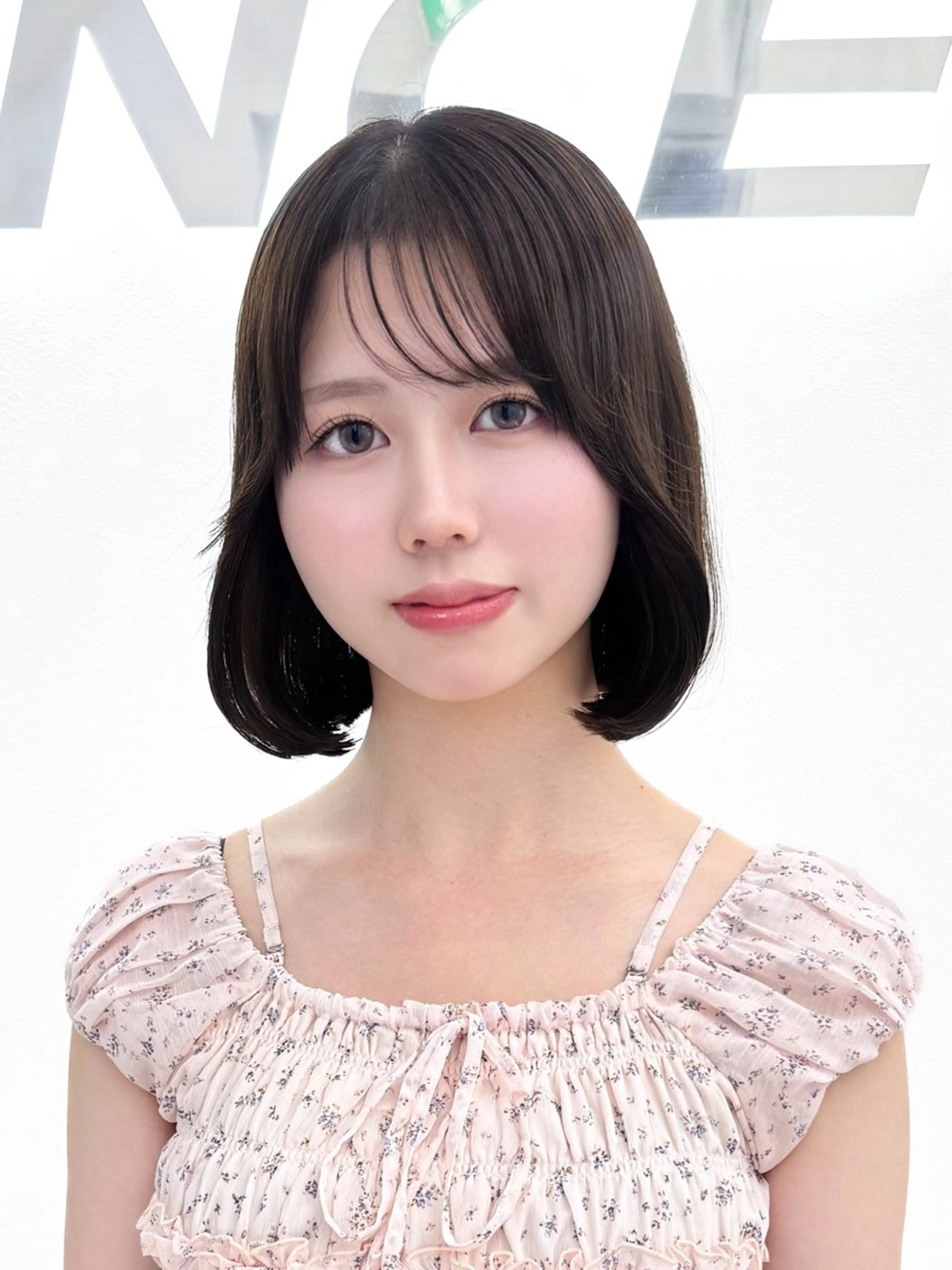 ミディアム カラー ヘアアレンジ カット ヘアカラー トリートメント ヘッドスパ ヘアセット 盛れる韓国ボブ🤍 縮毛矯正🤍ひかりのヘアスタイル