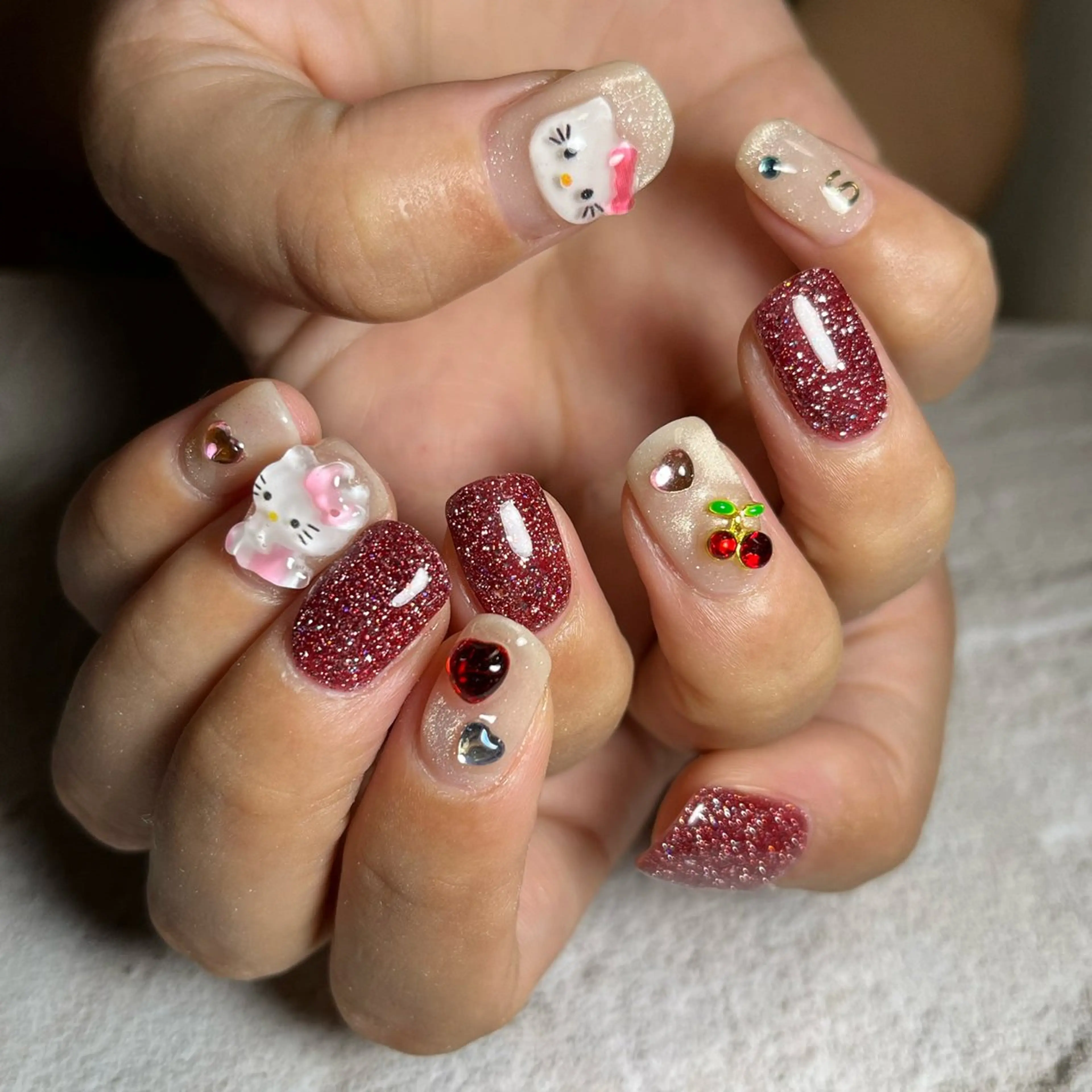 ネイル ハンドネイル ♛ Meliaのネイルデザイン