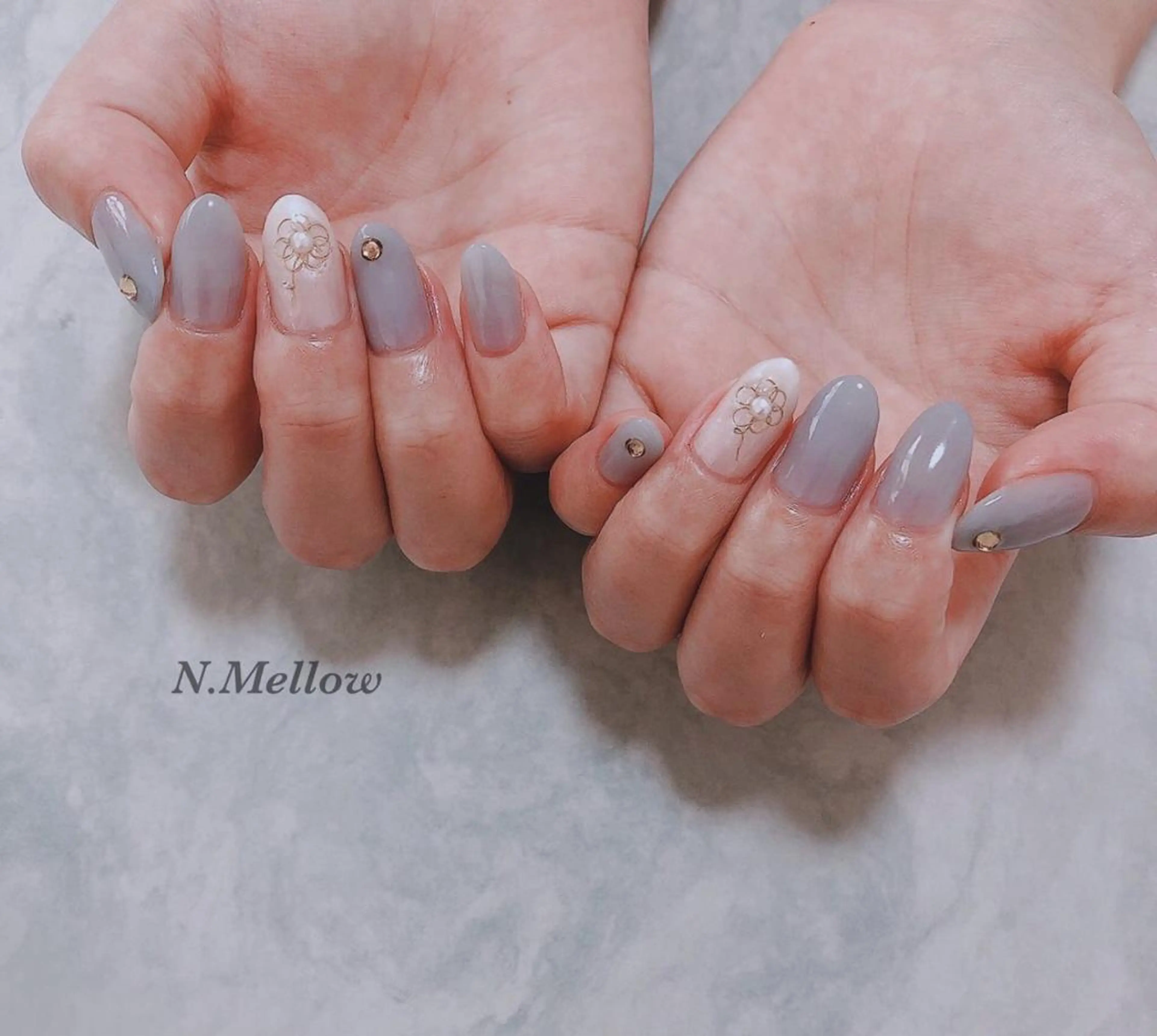 ネイル mayu 𓃠のネイルデザイン