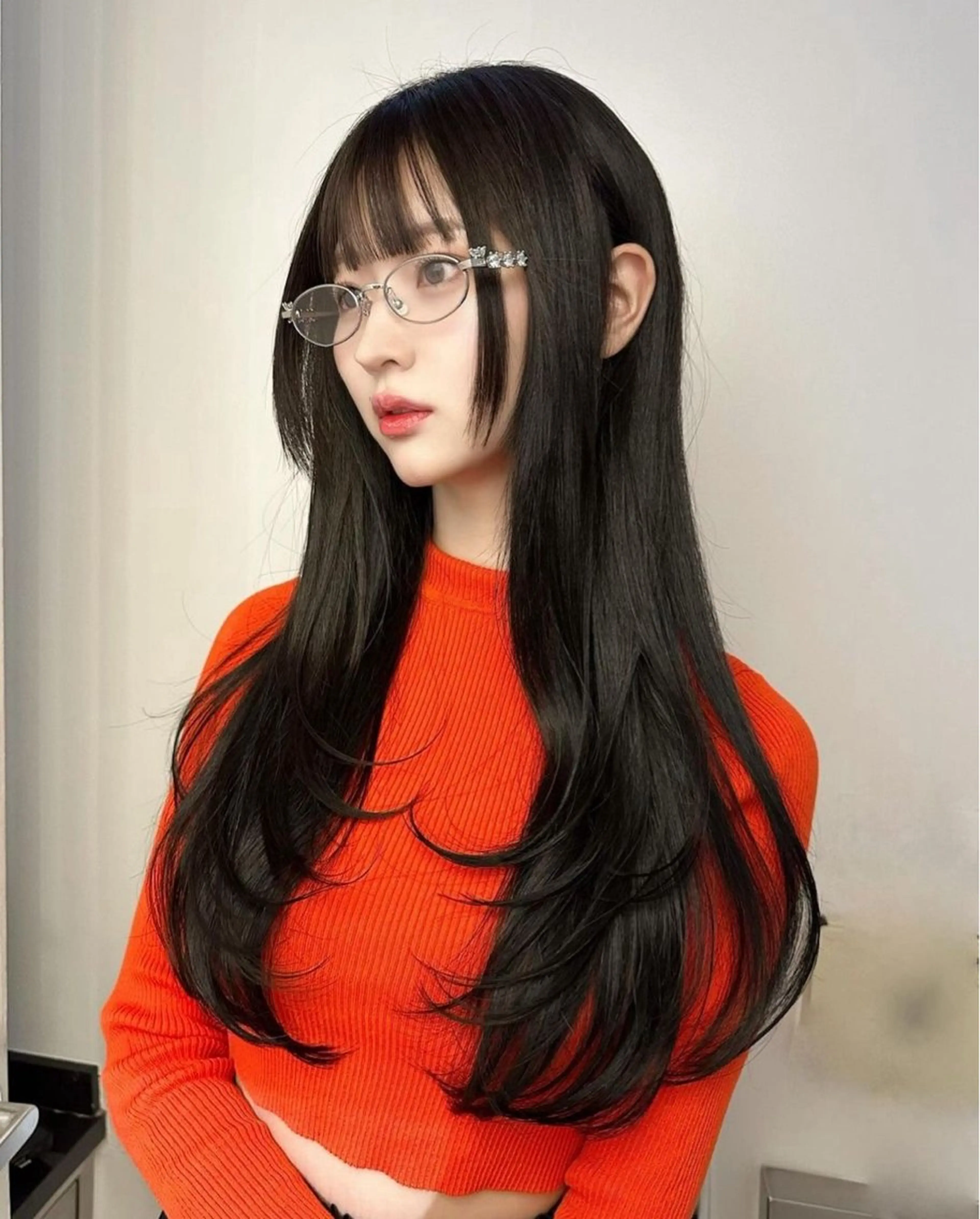 ロング カラー 🩵艶ハイトーン ブリーチ🩵ユウゴのヘアスタイル