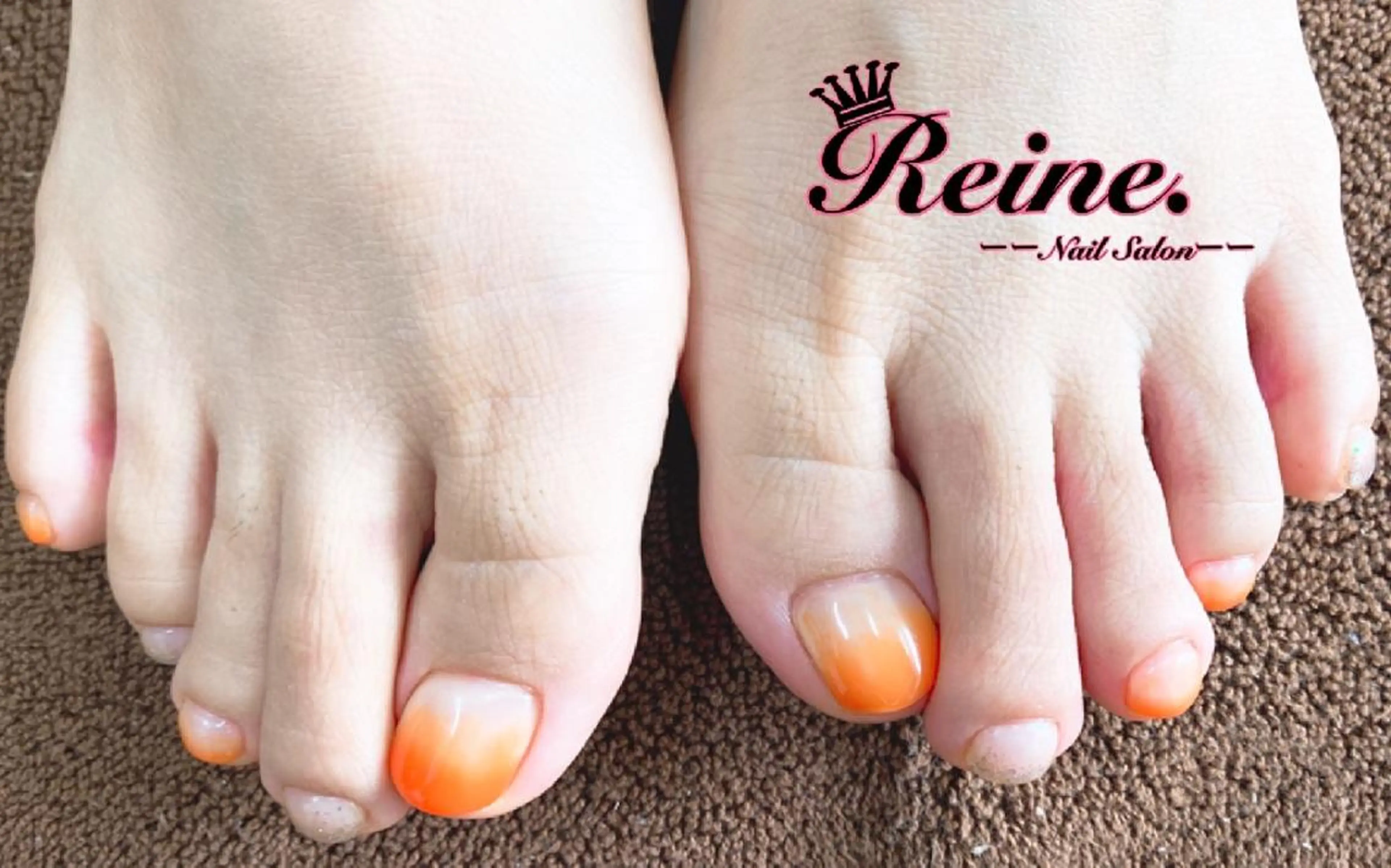 ネイル フットネイル グラデーション オレンジ Nailsalon Reine所属・玉栄 伶奈のネイルデザイン