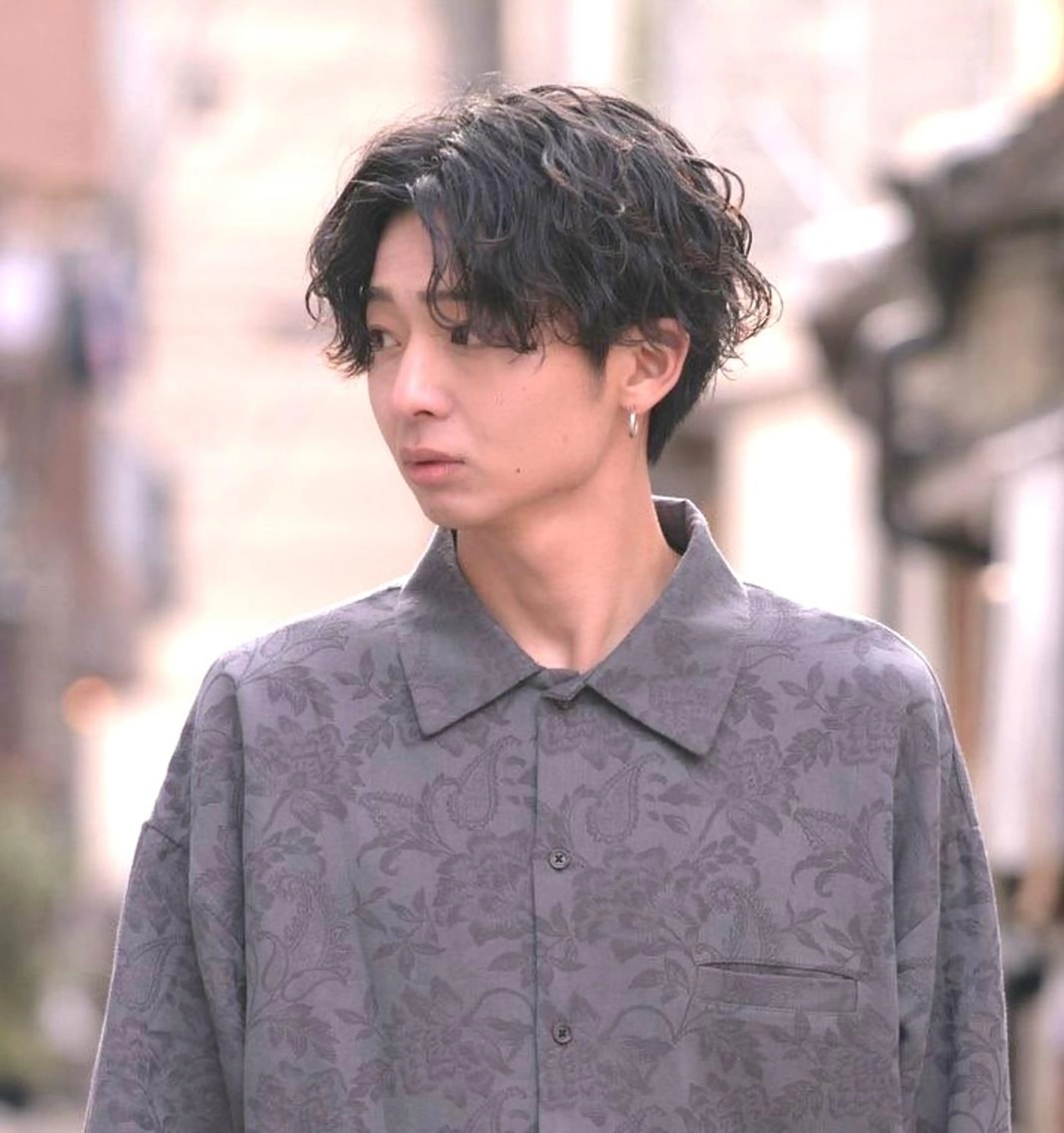 ショート メンズ メンズパーマ 波巻きパーマ 似合わせスタイル 山本風太のヘアスタイル