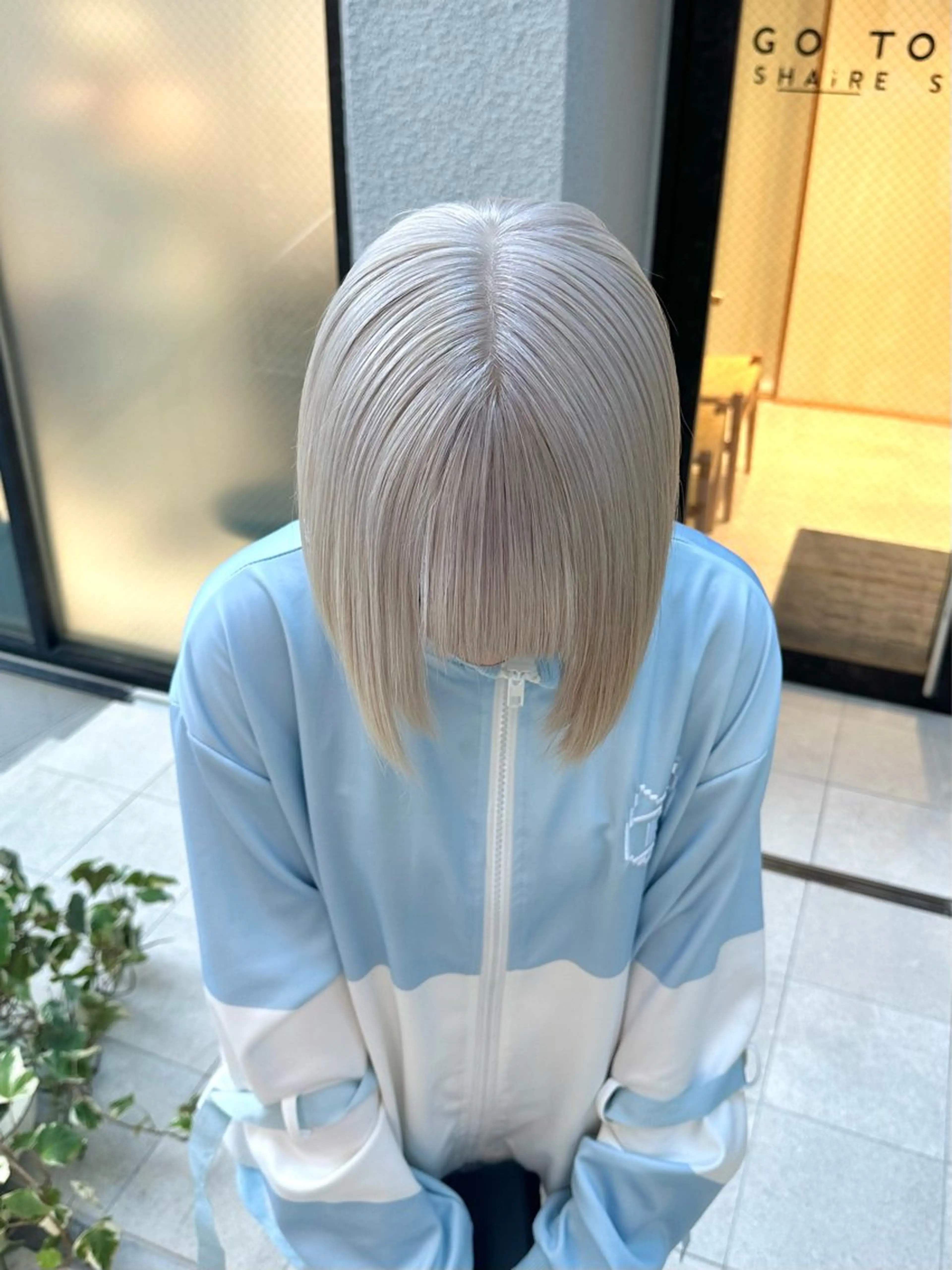 ショート カラー ヘアカラー トリートメント 抜きっぱなしブロンド ササキカズマのヘアスタイル